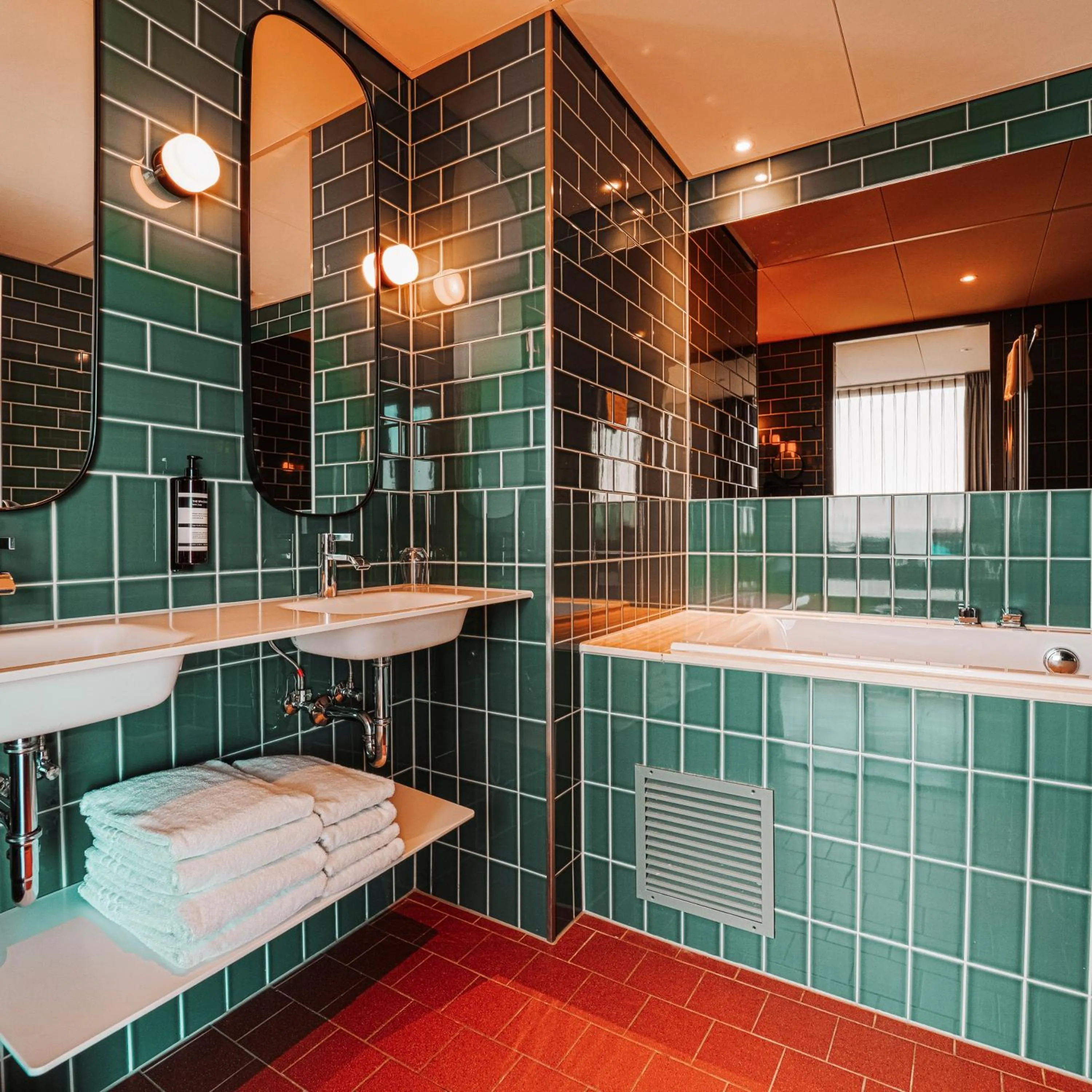 Bathroom in Olympic Hotel