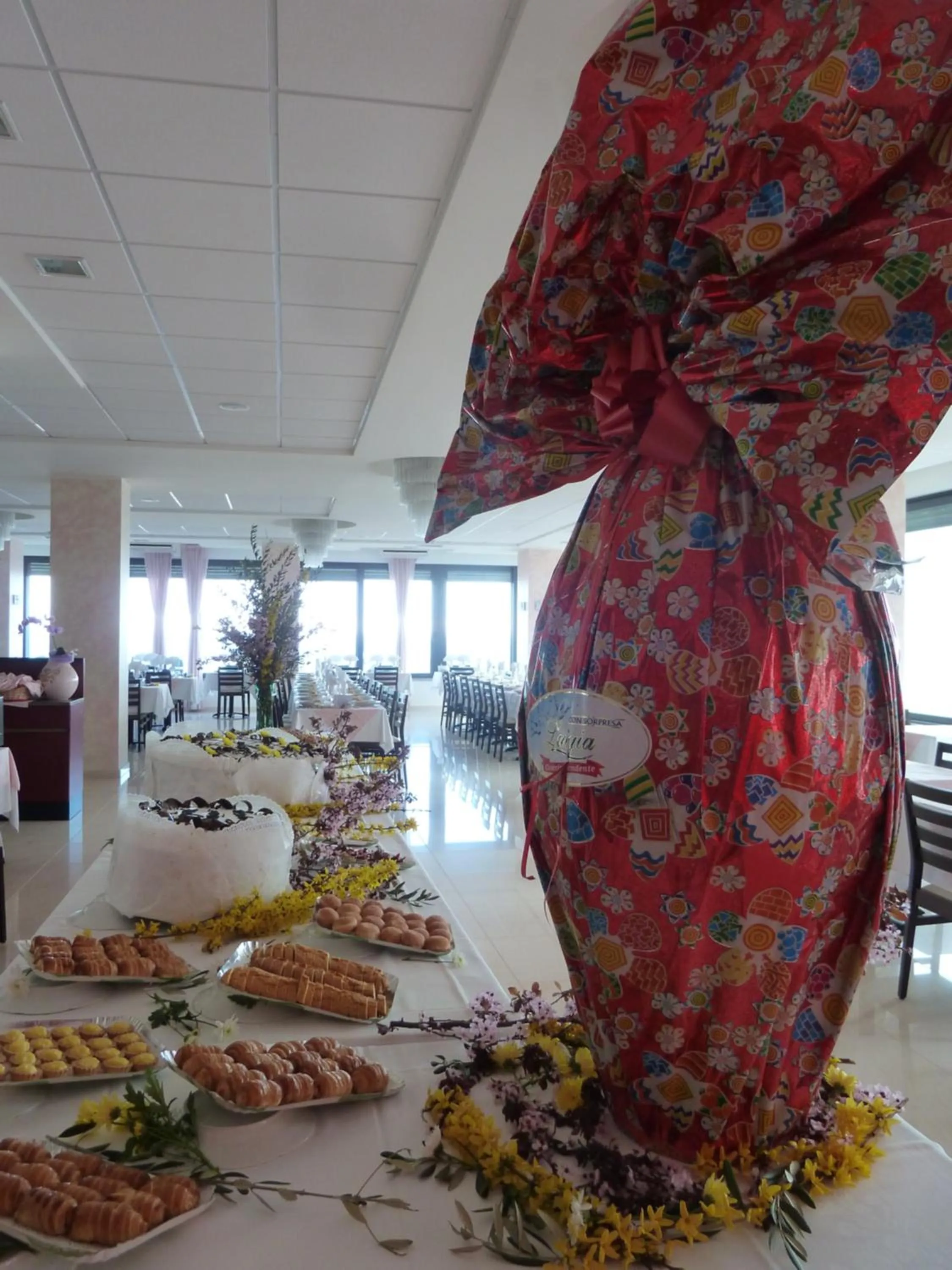 Buffet breakfast in Hotel Napoleon