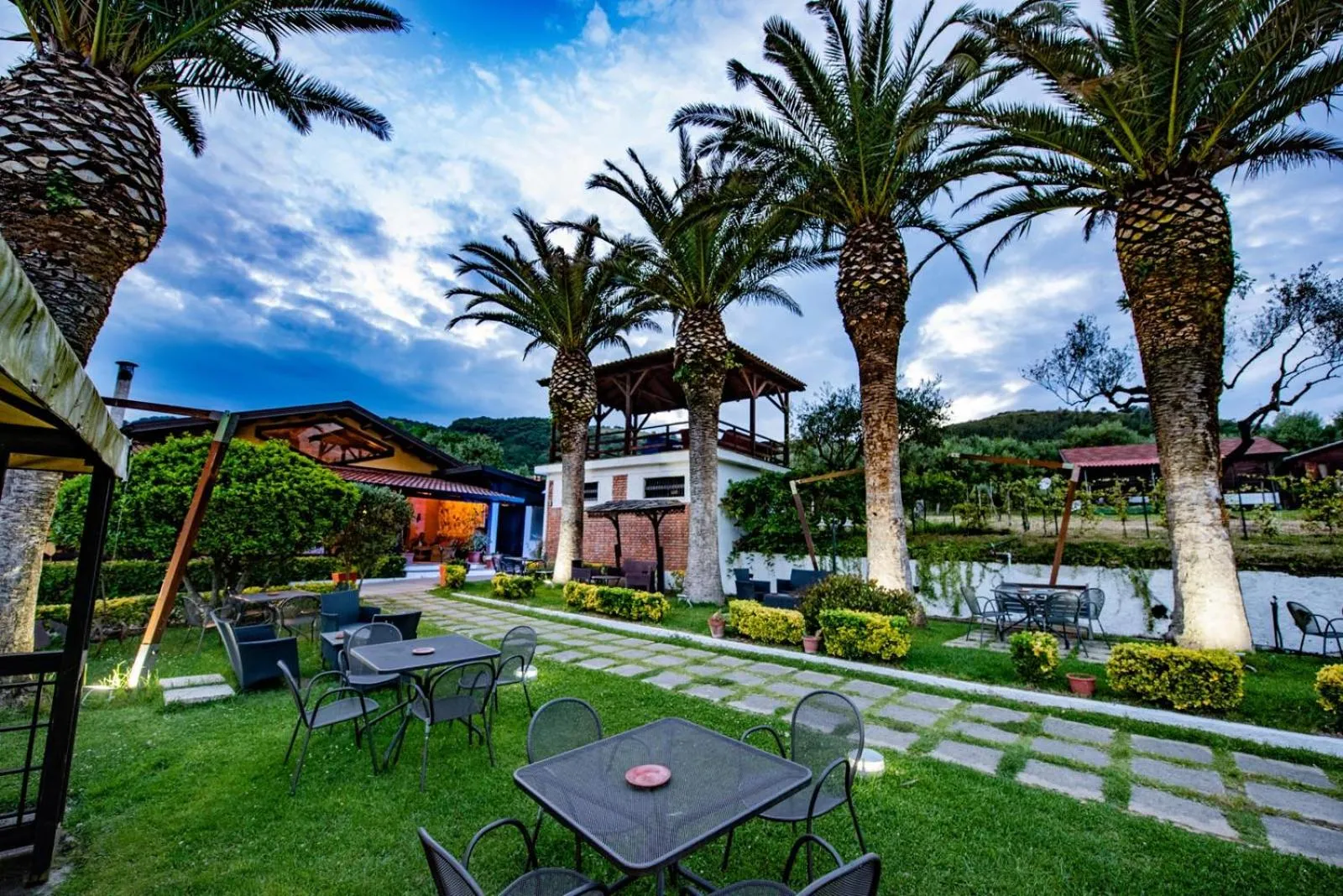 Il Borgo sul Lago