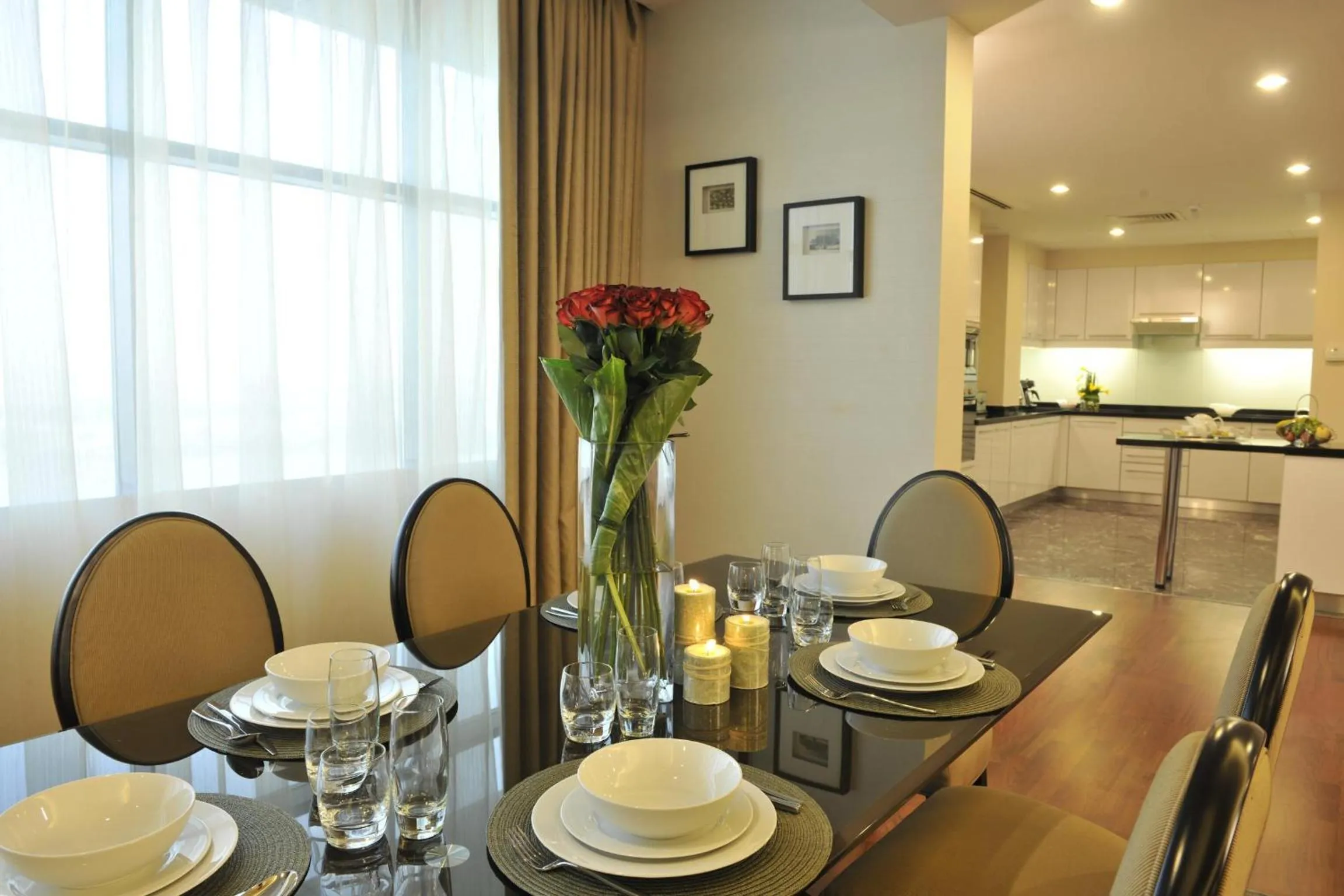 Kitchen or kitchenette in Fraser Suites Seef Bahrain