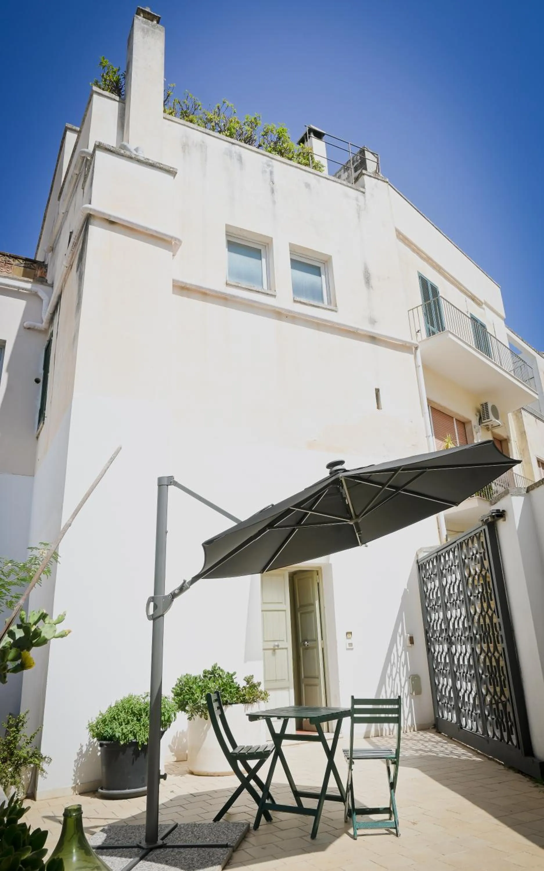 Property building in Miro B&B