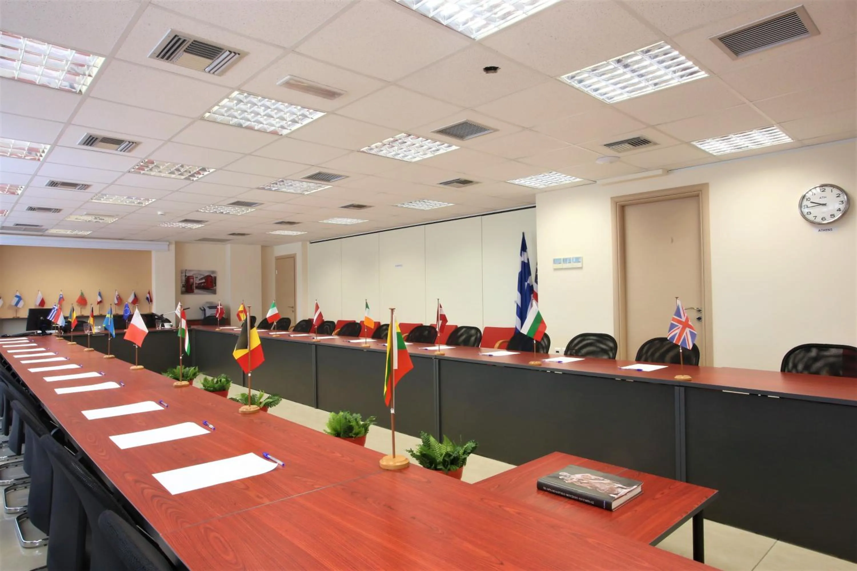 Meeting/conference room in GK Airport Suites - Free Shuttle by GK Properties