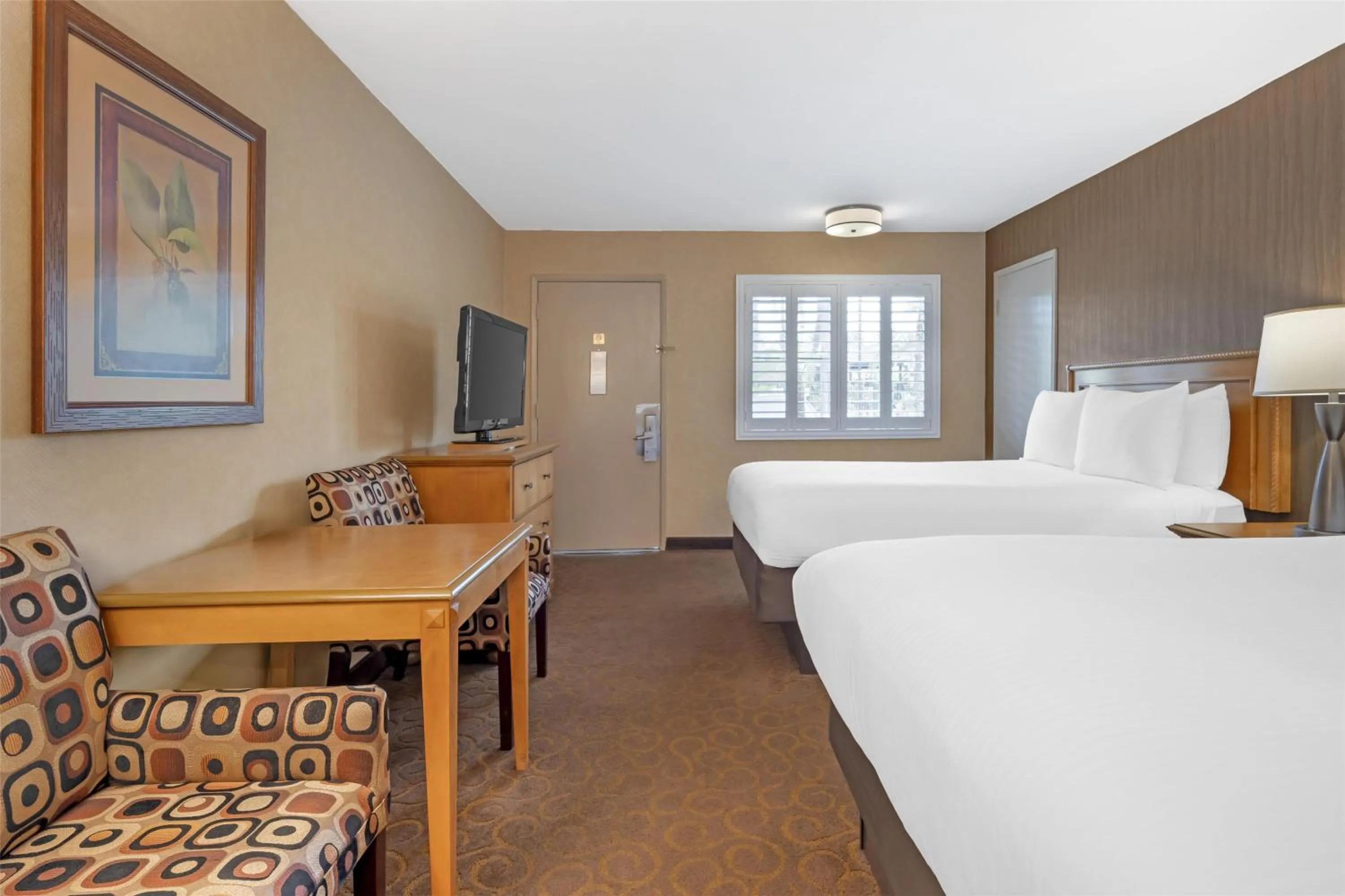 Bedroom, Bed in Best Western Plus Pavilions