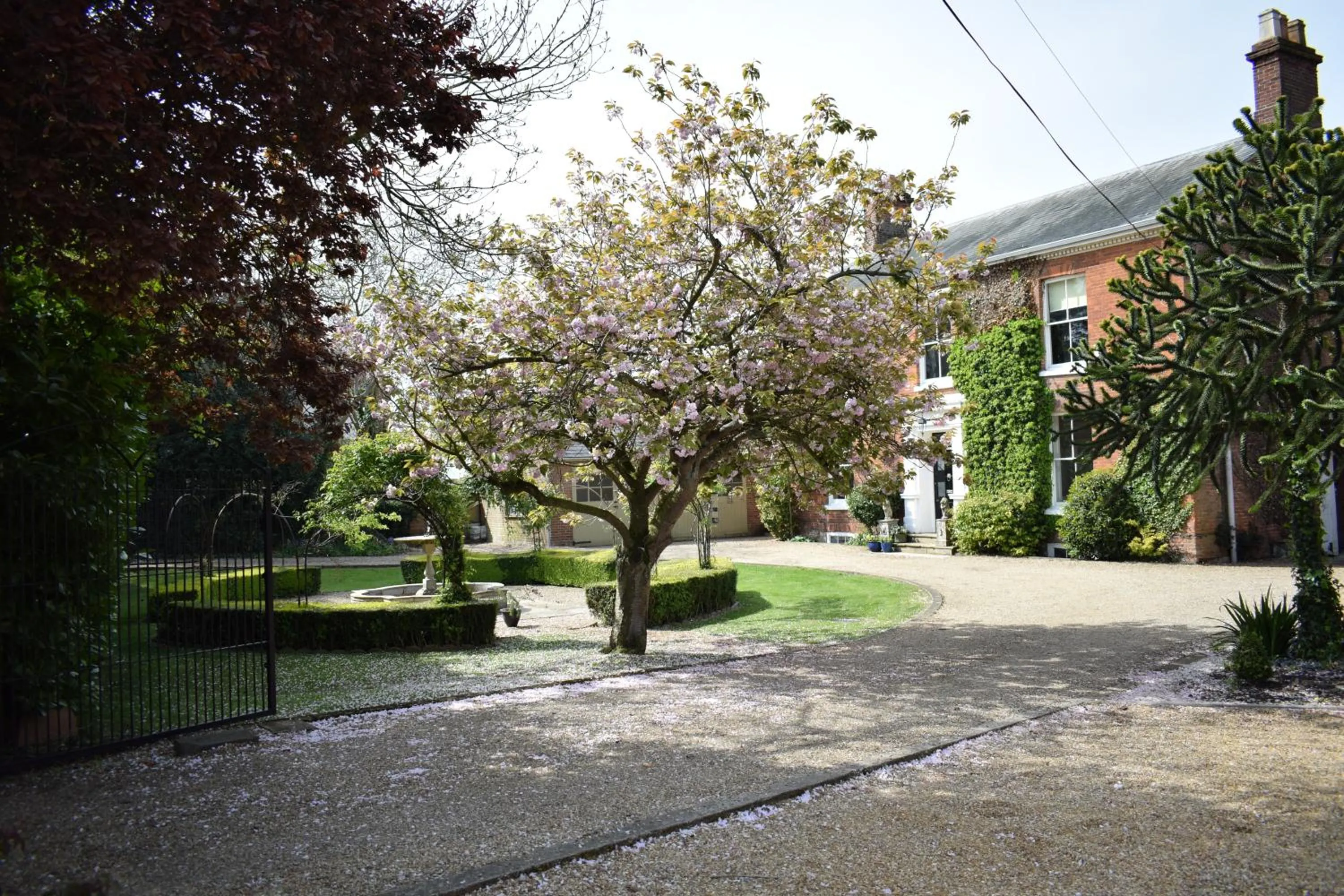 Facade/entrance in Glendower Guest Apartments