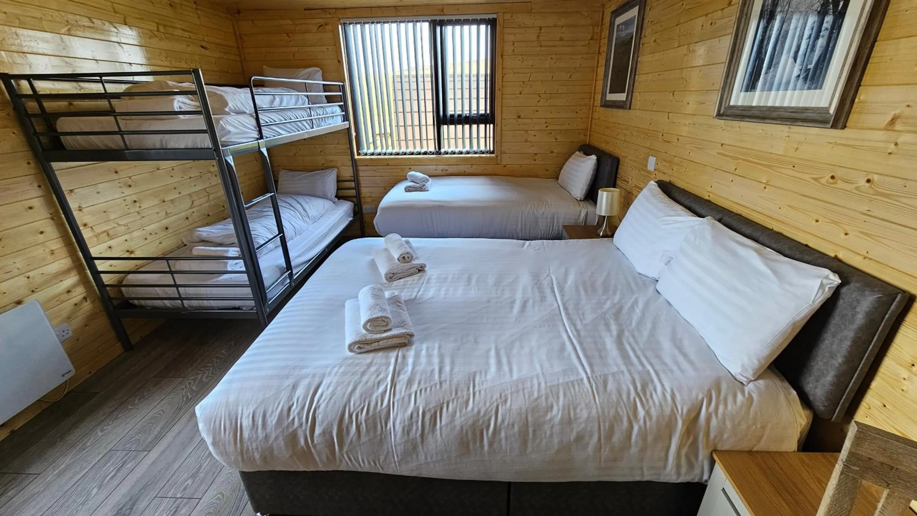 Bed in Standing Stones Lodge