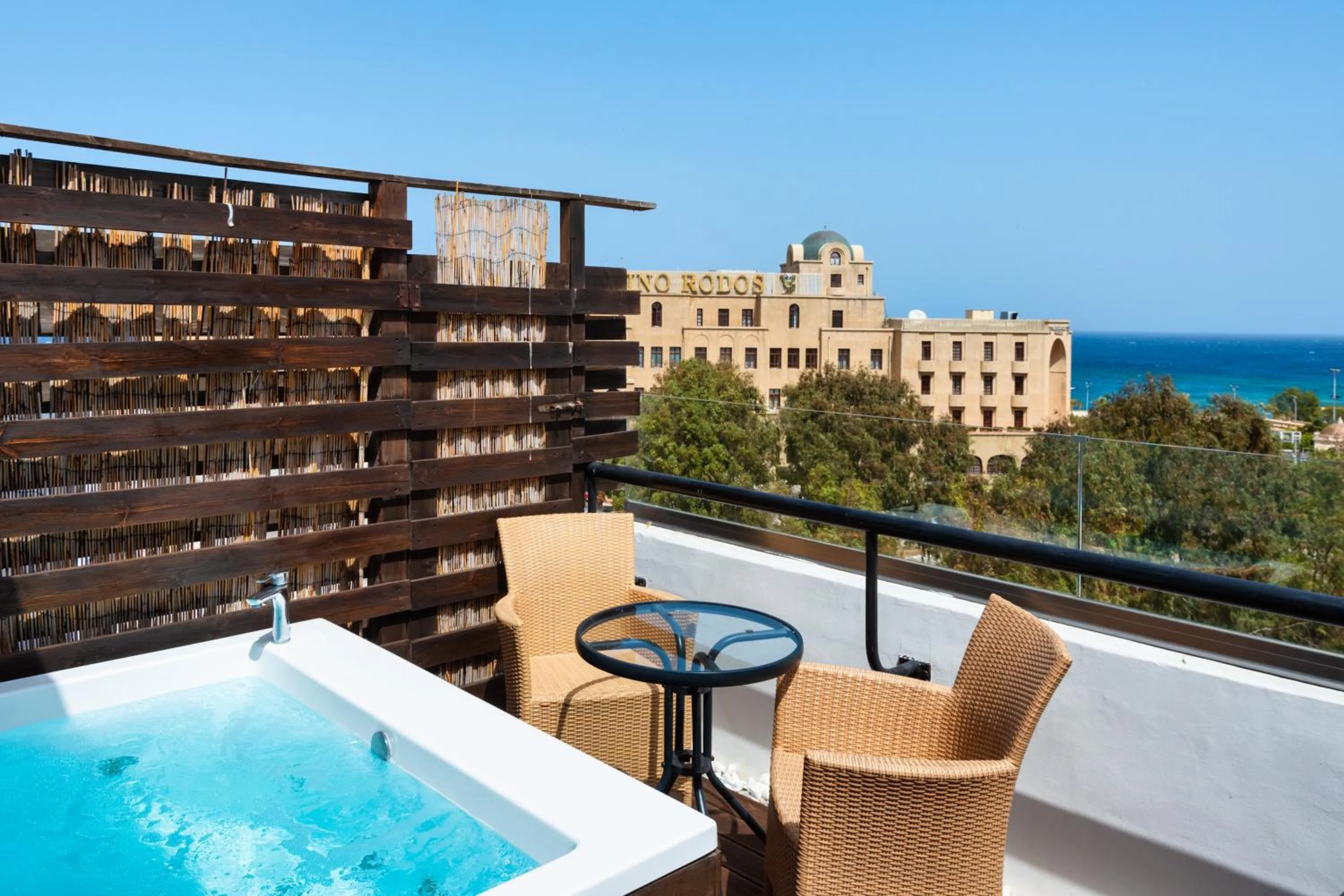 Patio in City Center Hotel