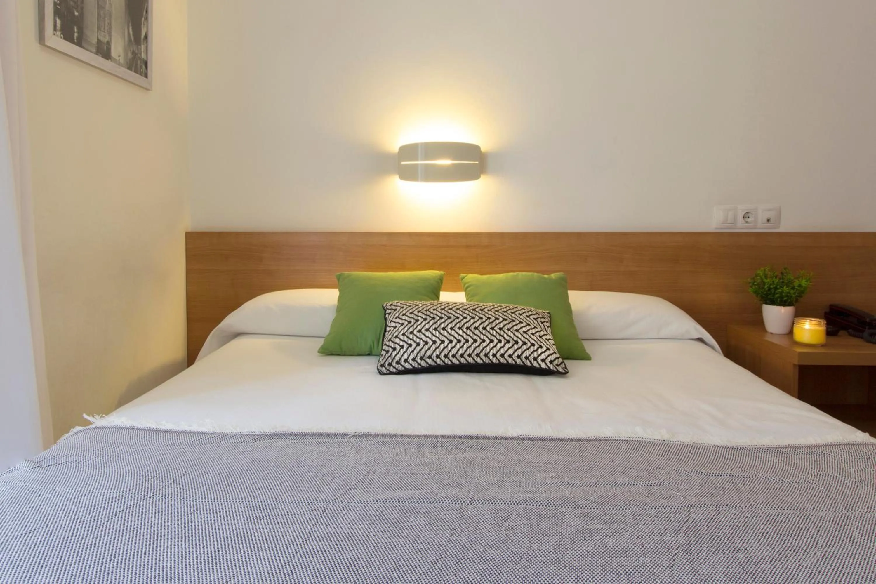 Bed in Hostal La Numantina