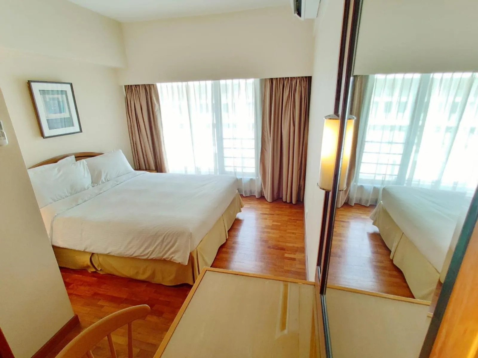 Bedroom, Bed in Orchard Point Serviced Apartments