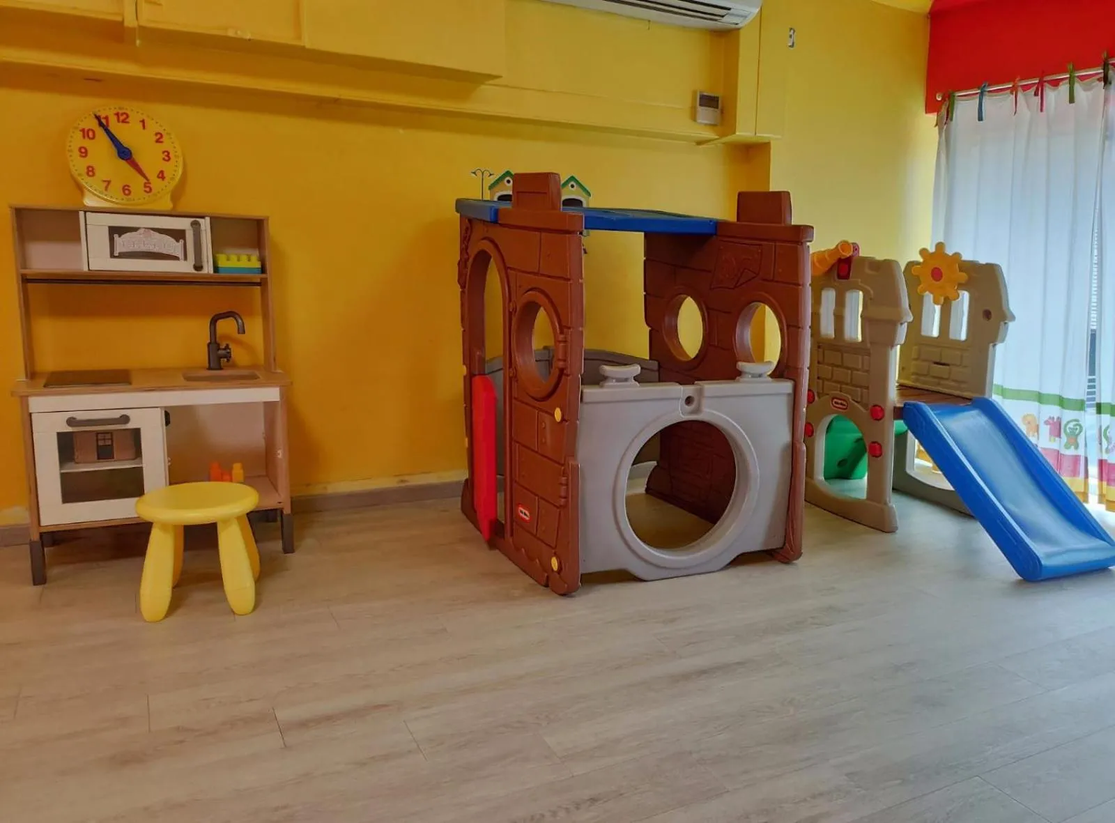 Kids's club in Orchard Point Serviced Apartments