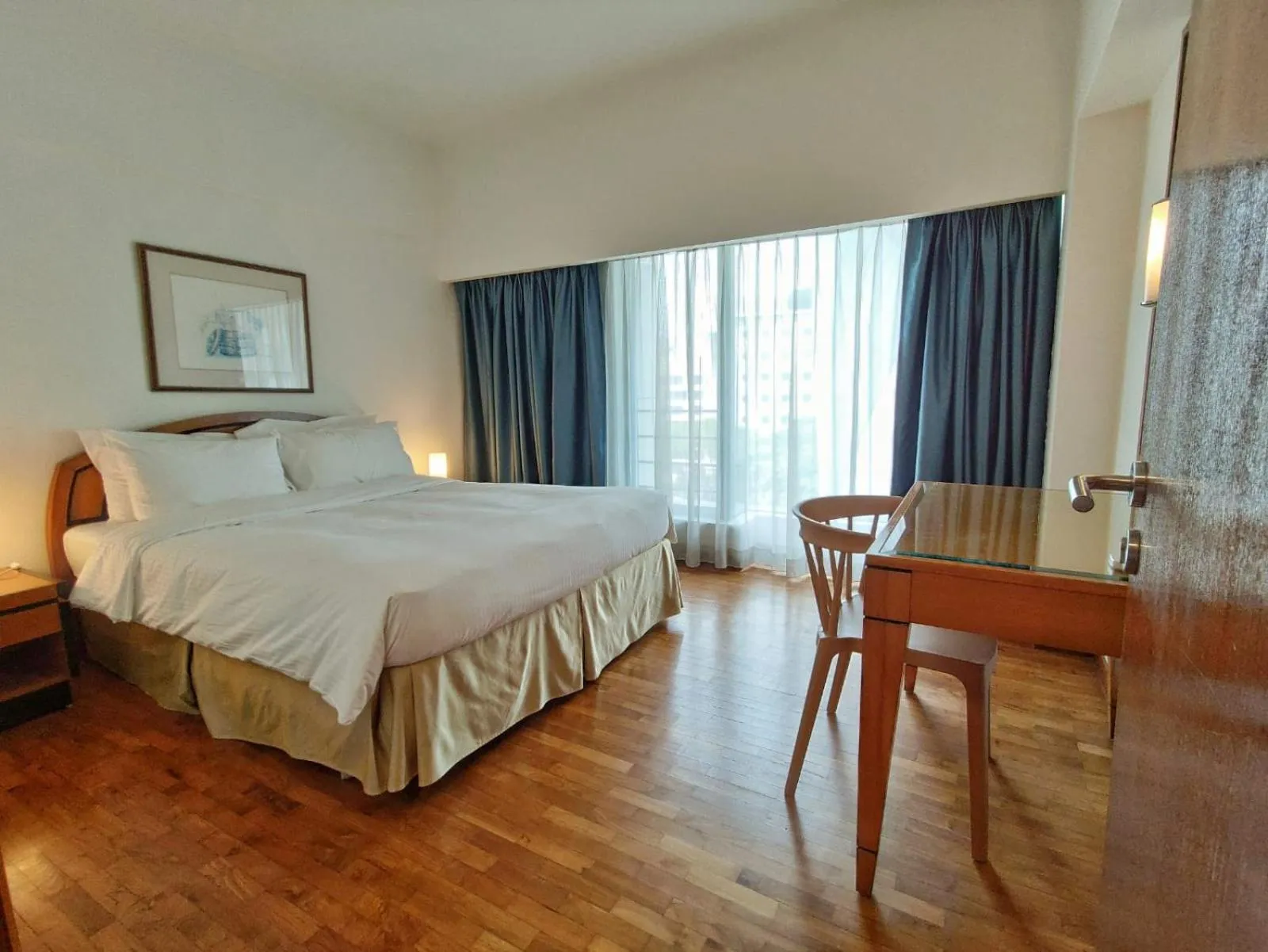 Bedroom, Bed in Orchard Point Serviced Apartments