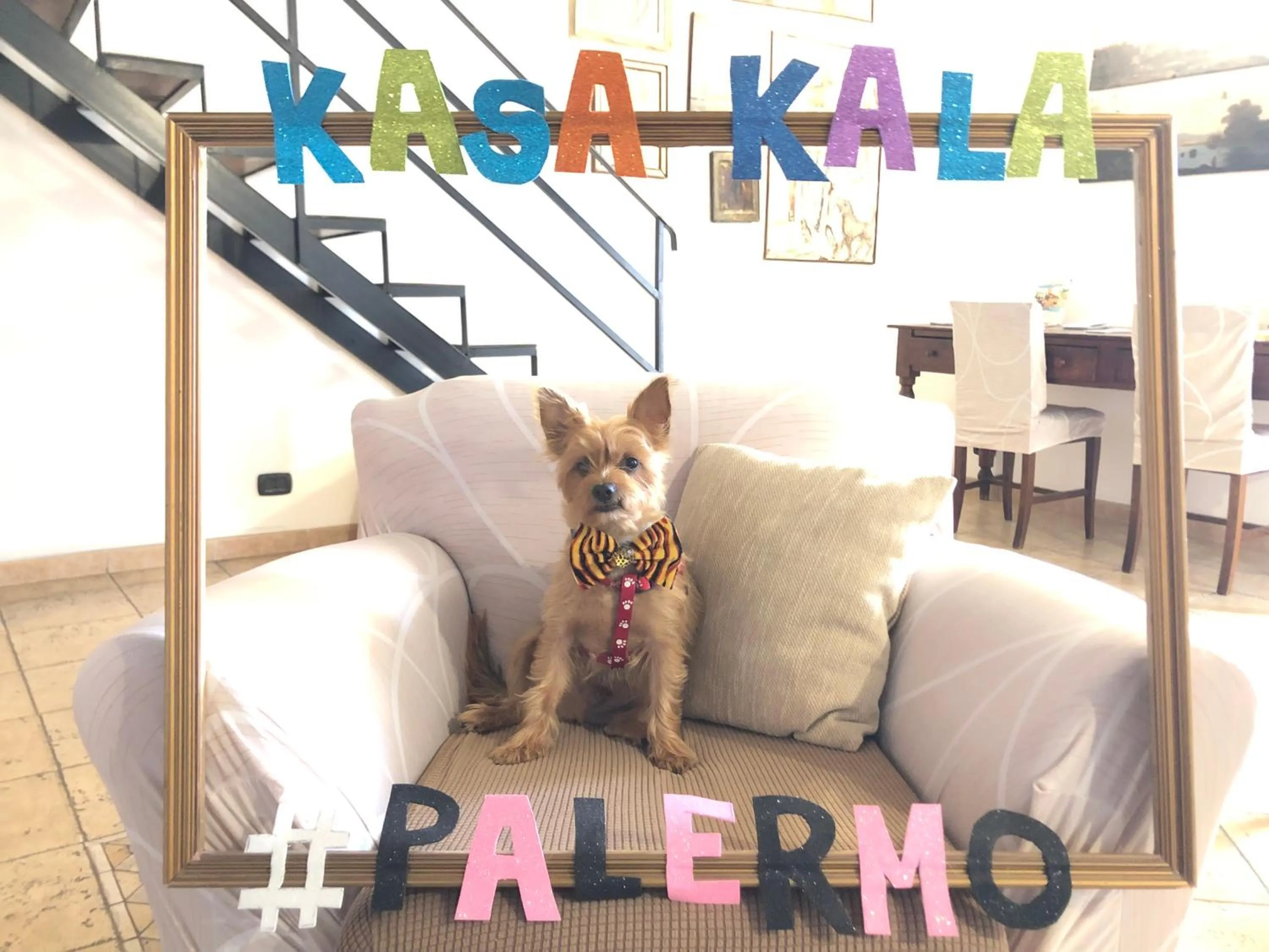 Text overlay in Kasa Kala Rooms & Apartments