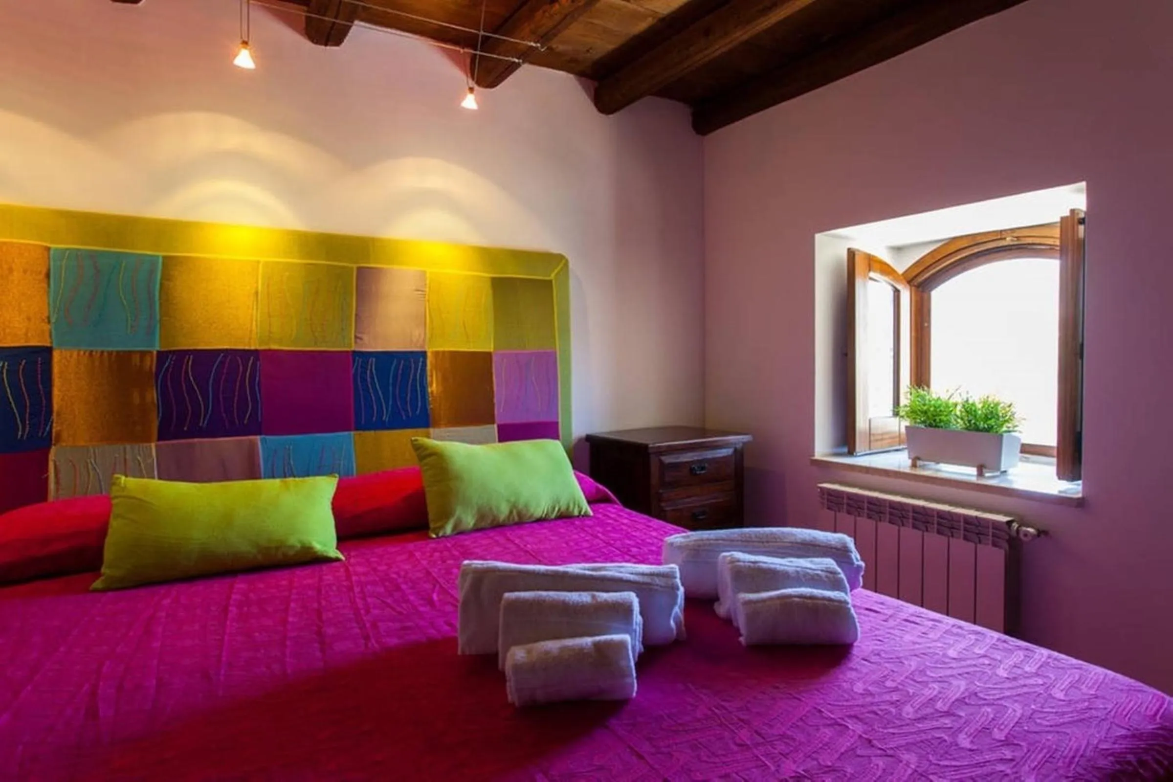 Photo of the whole room, Bed in Kasa Kala Rooms & Apartments