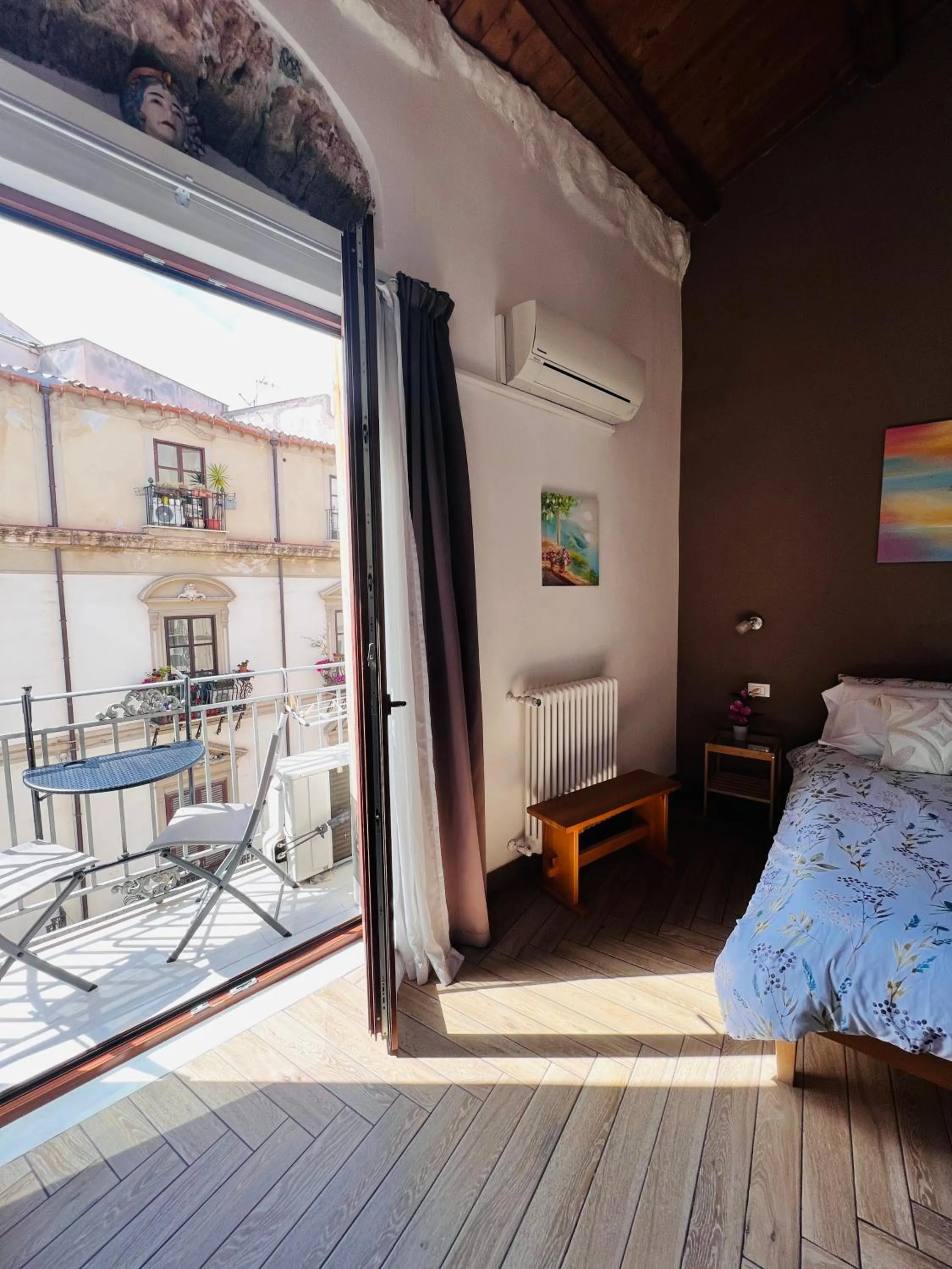 Photo of the whole room, Bed in Kasa Kala Rooms & Apartments