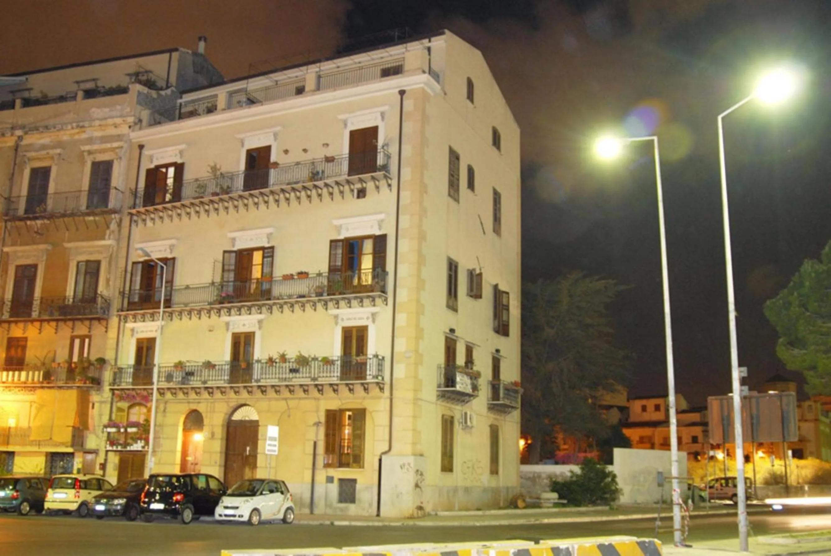 Facade/entrance in Kasa Kala Rooms & Apartments