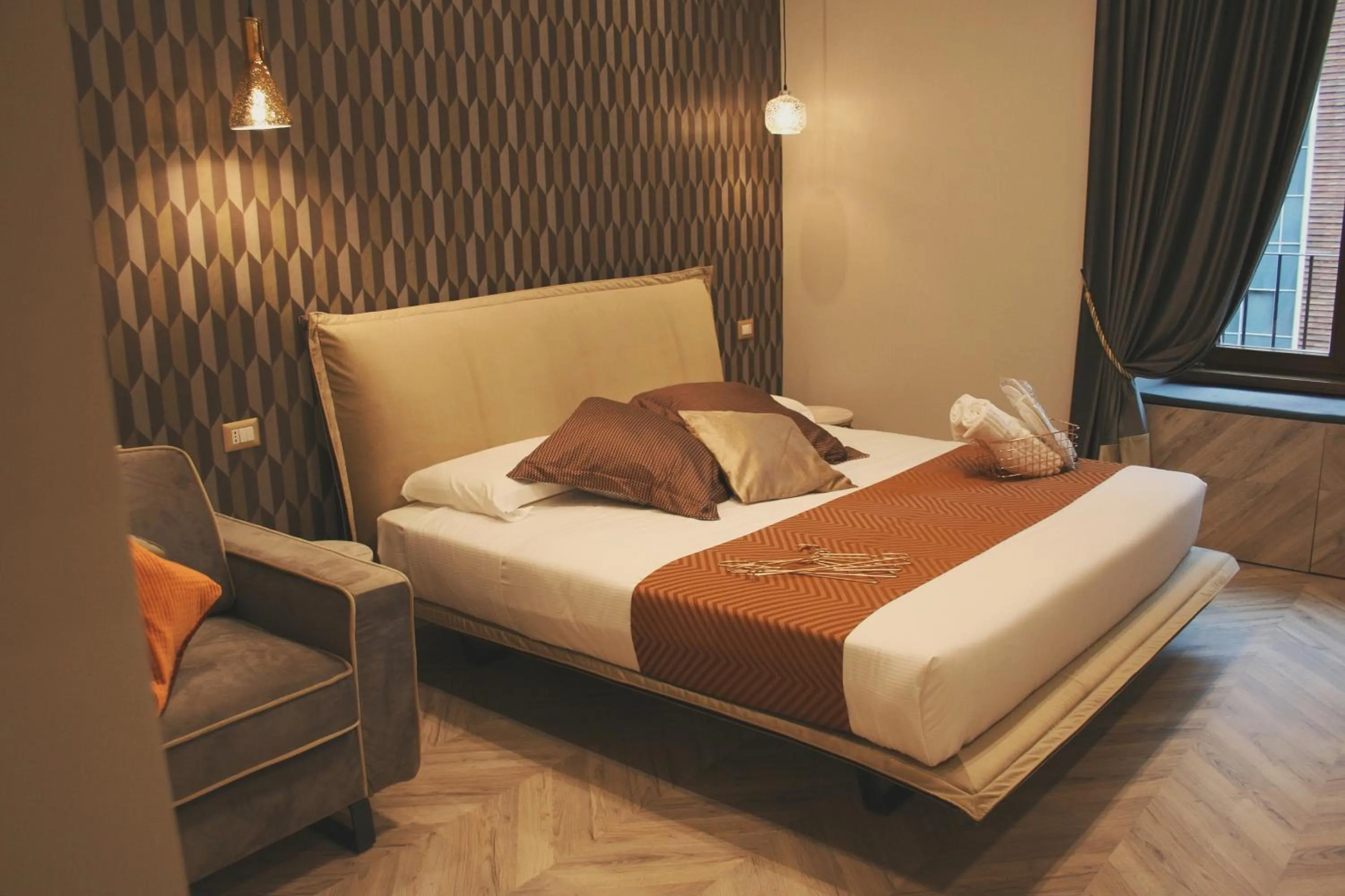 Bedroom, Bed in Hotel Roma Vaticano