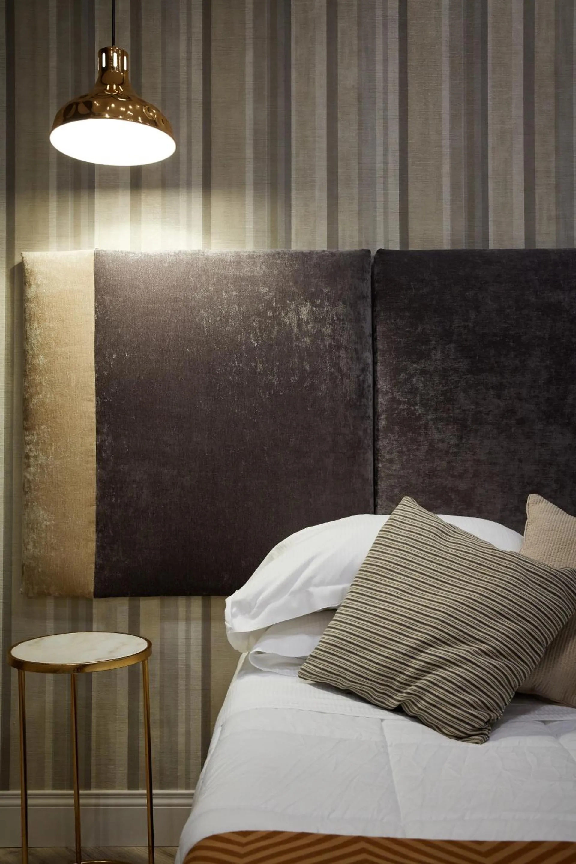 Decorative detail, Bed in Hotel Roma Vaticano