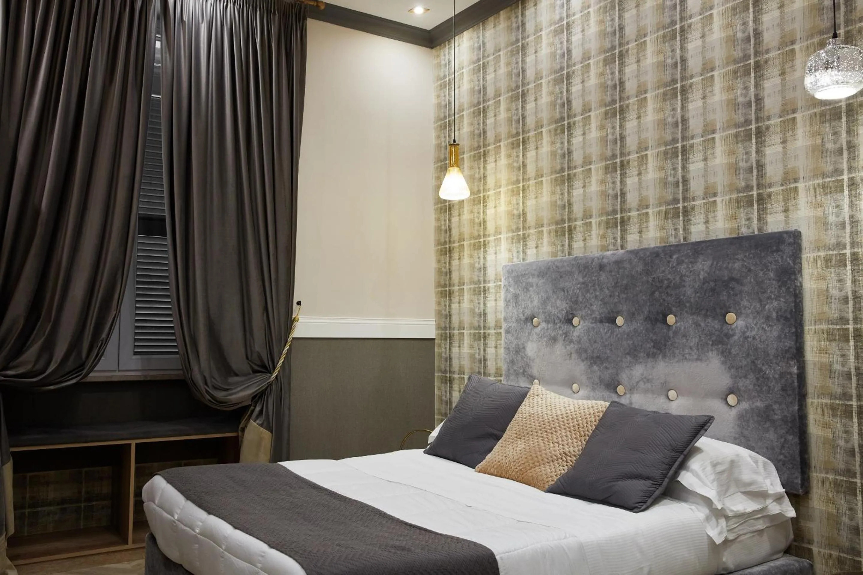 Bedroom, Bed in Hotel Roma Vaticano