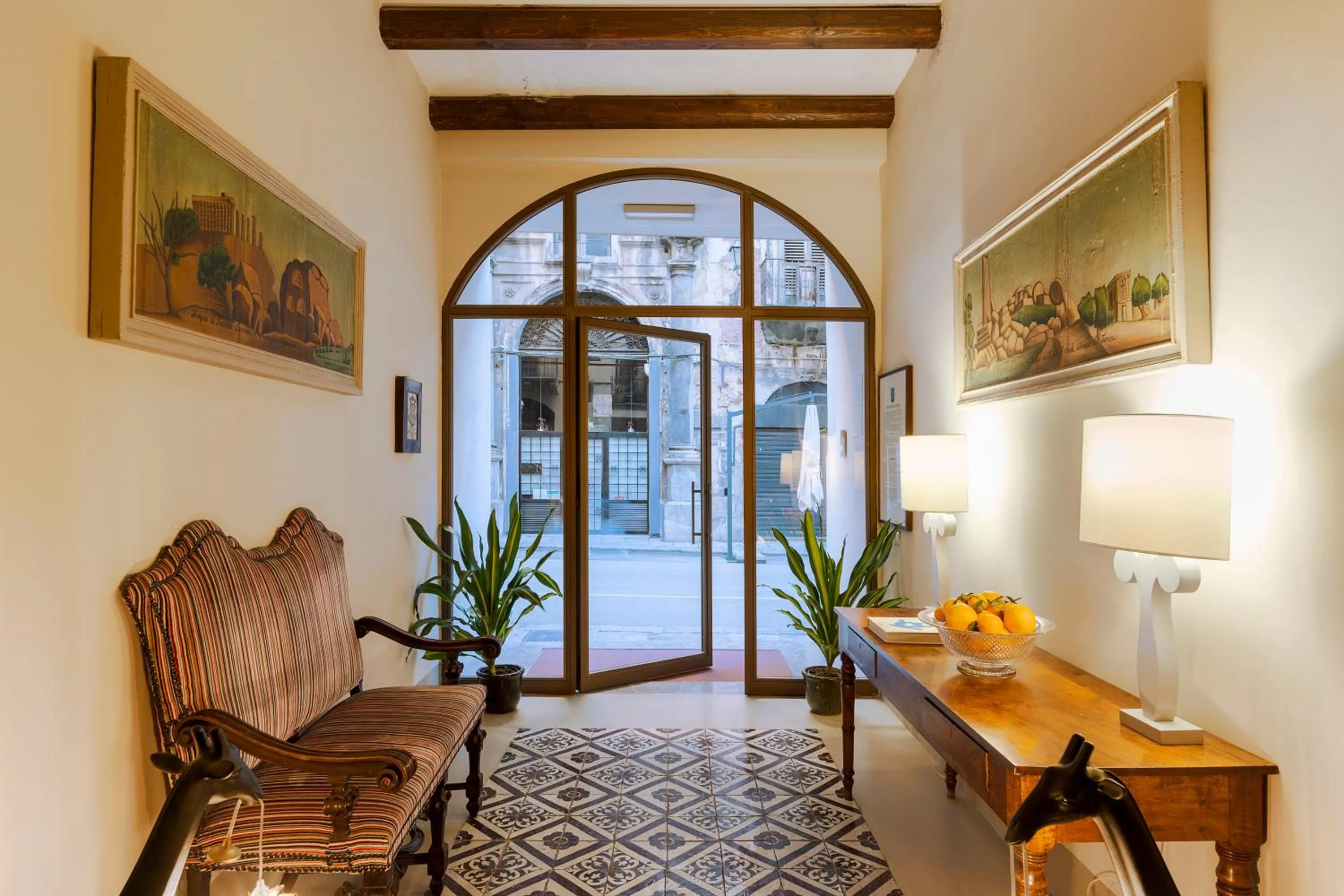 Lobby or reception in Palazzo Arone dei Baroni di Valentino