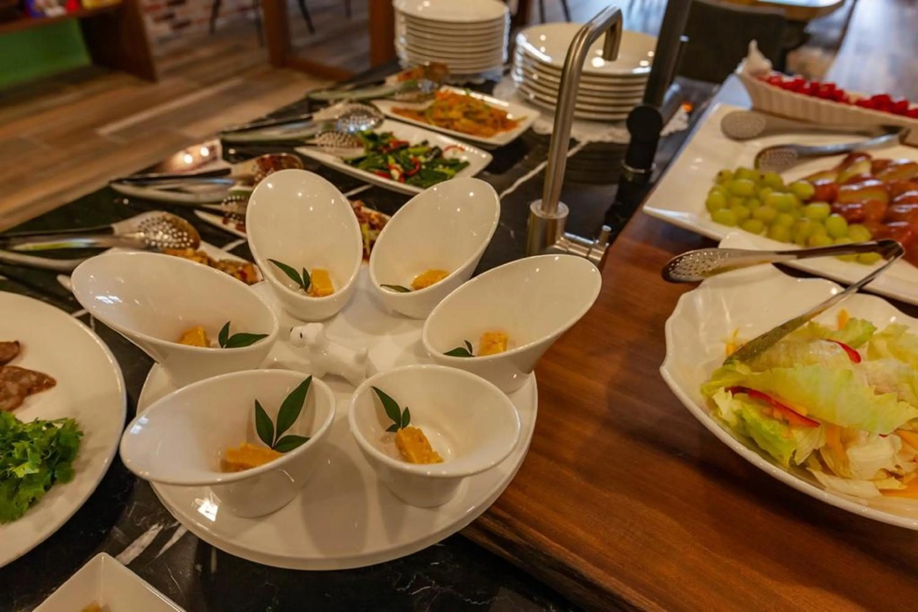 Decorative detail in Rambling Snail