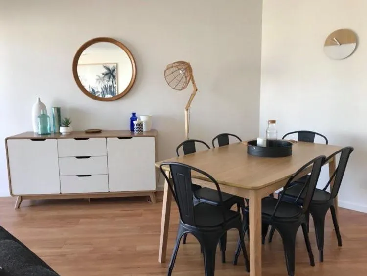 Kings Way Apartments