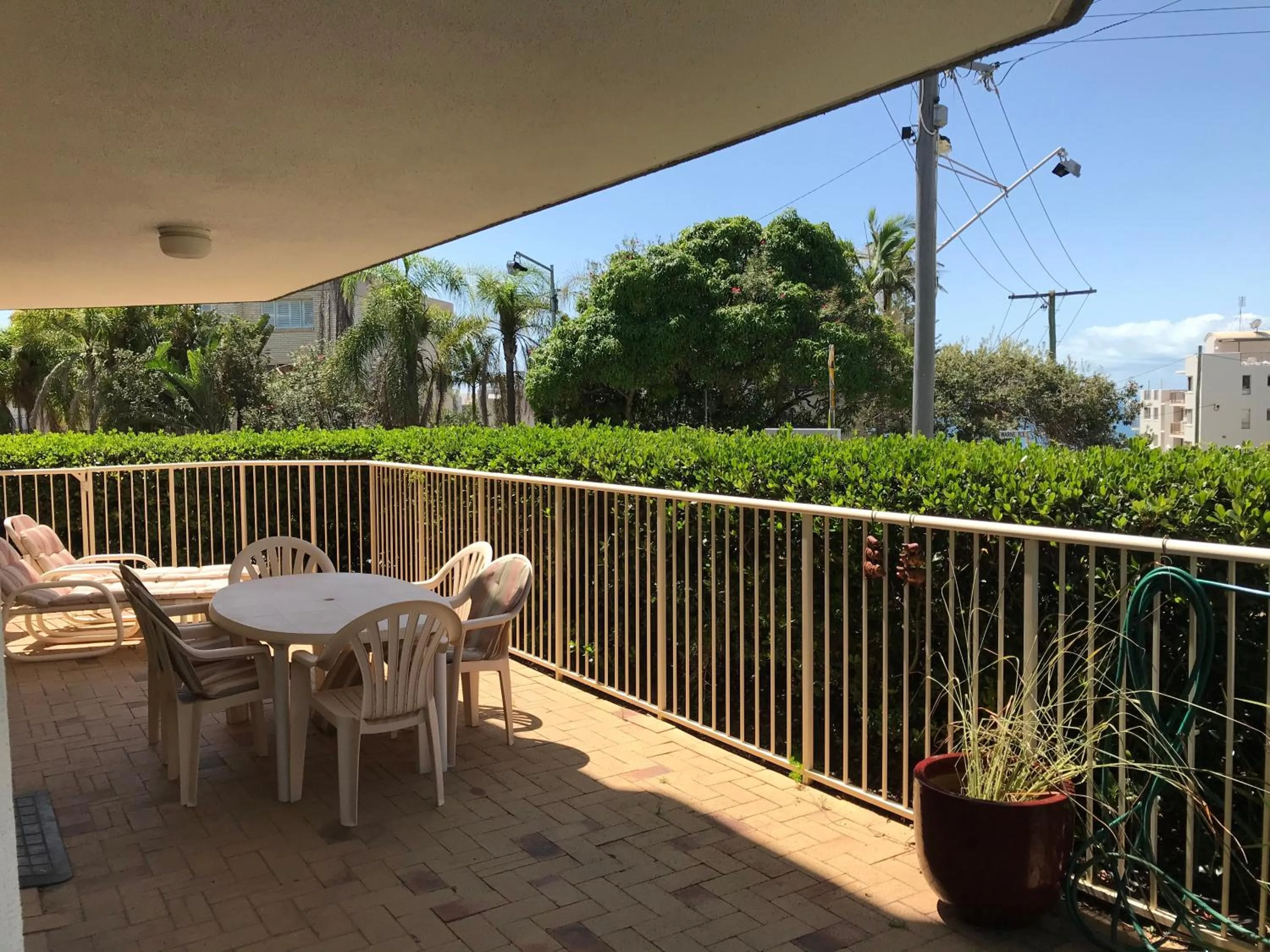 Kings Way Apartments