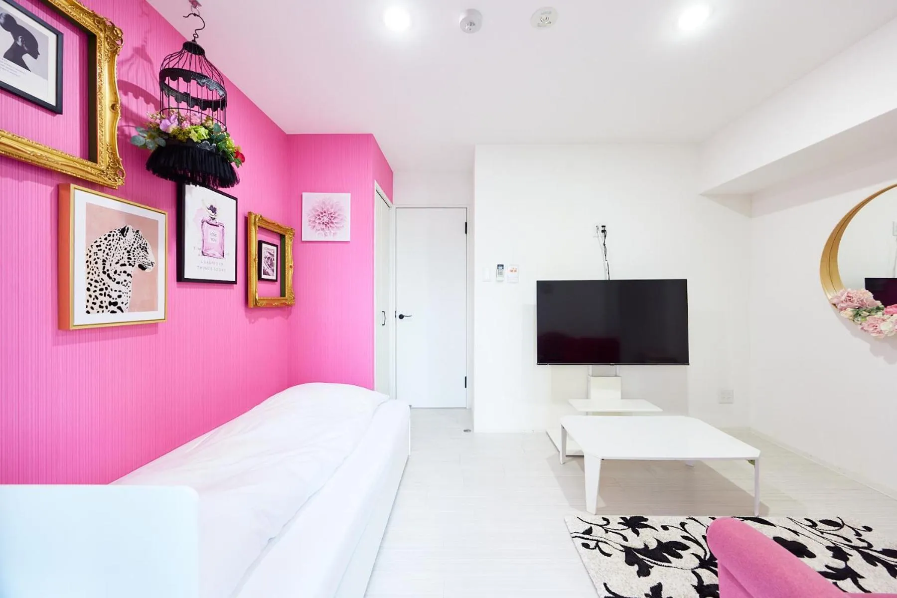 TV and multimedia in Montana Flat Yebisu