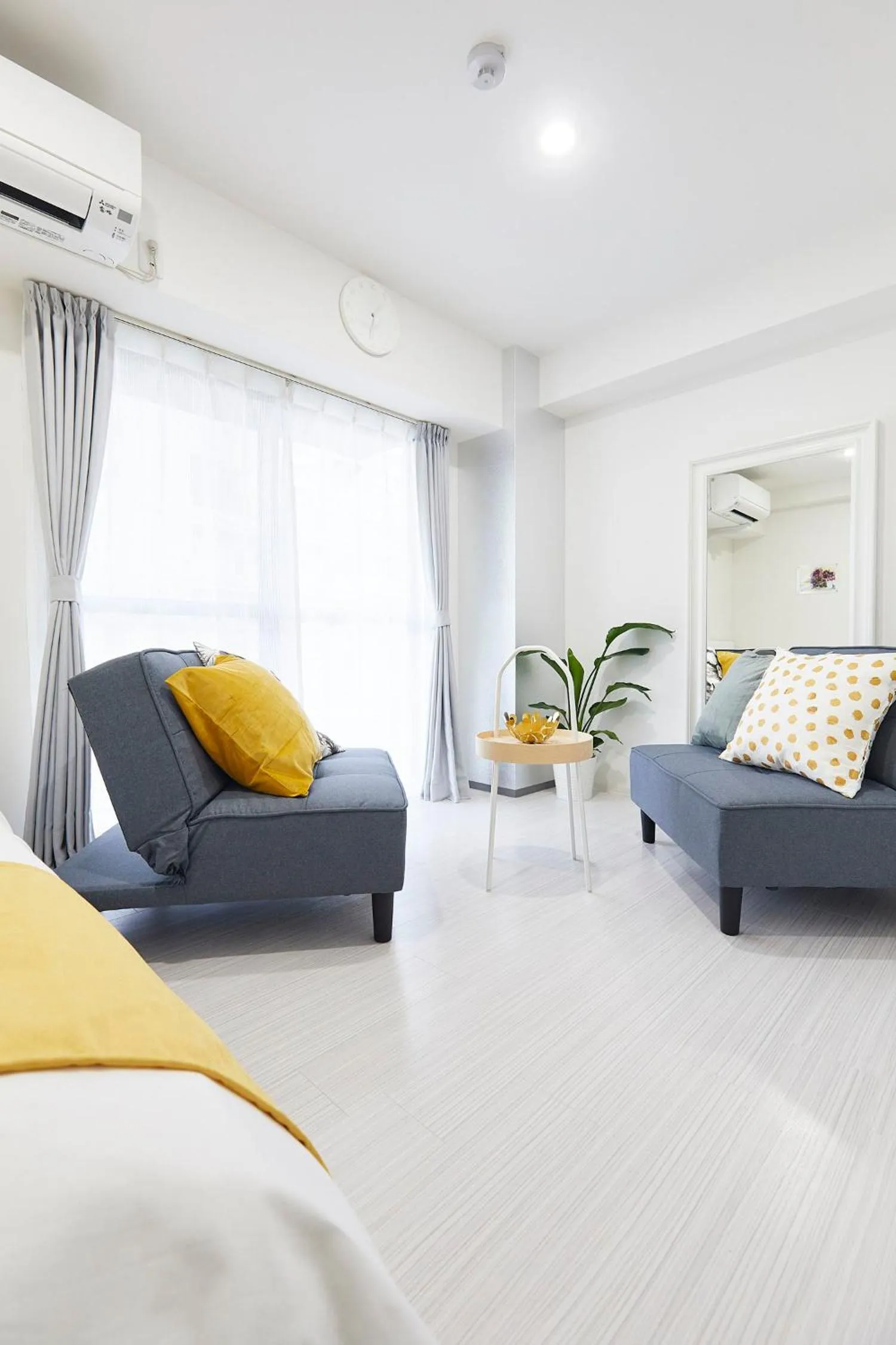 Living room in Montana Flat Yebisu