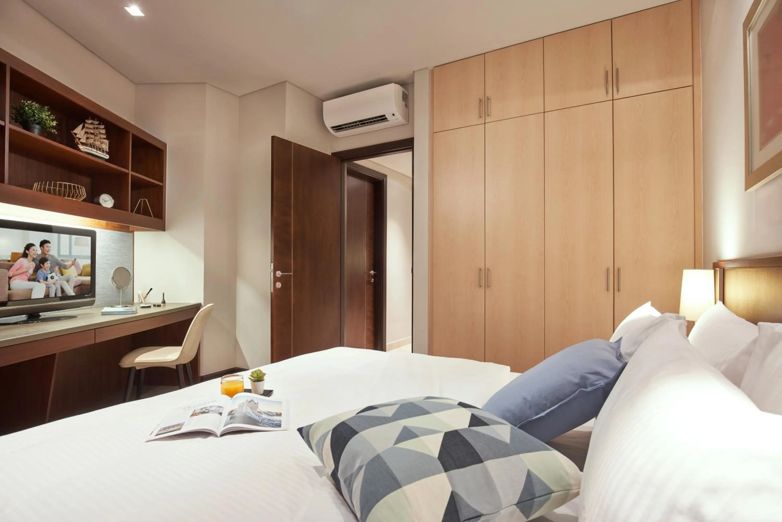 Bed in Somerset Bencoolen Singapore