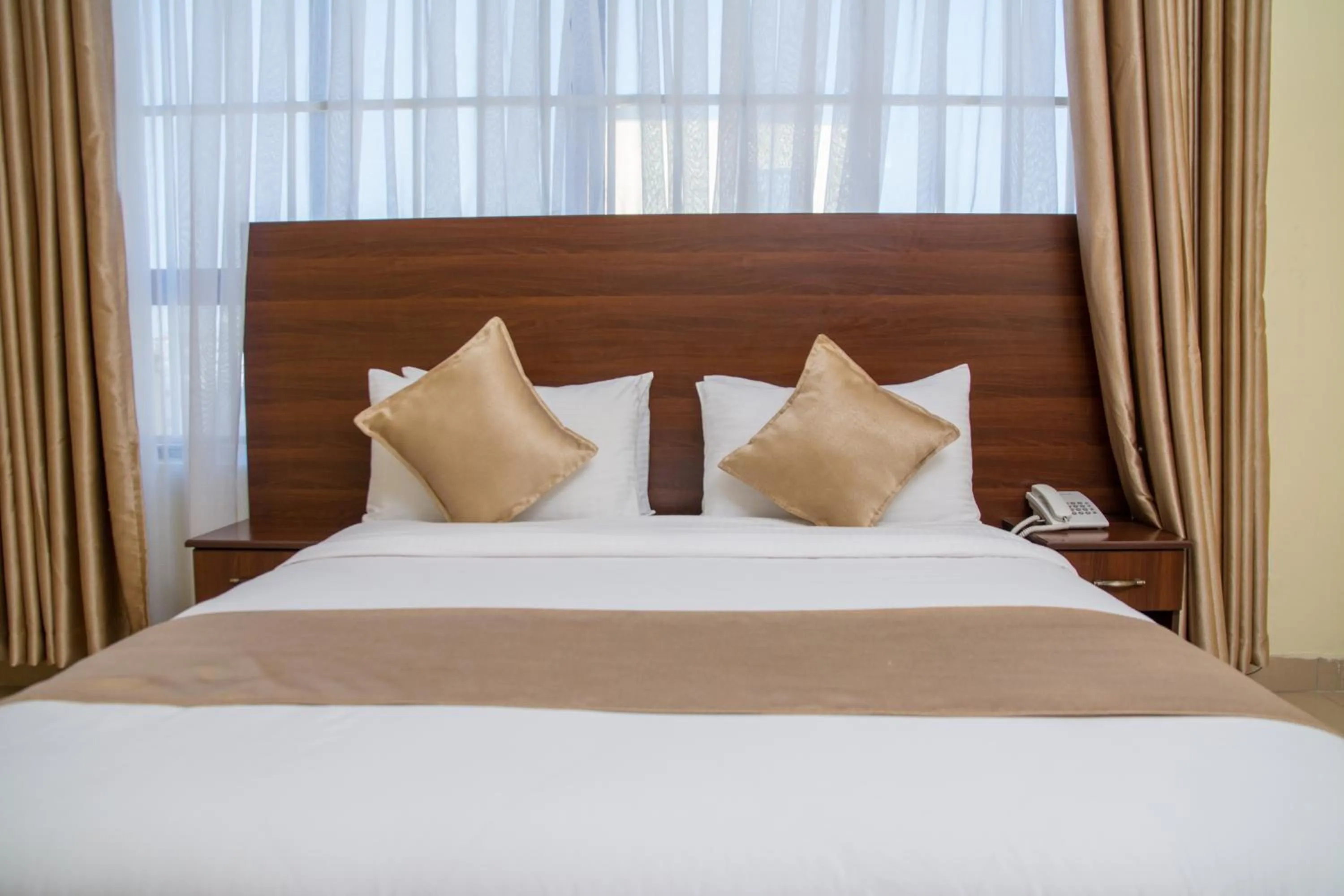 Bed in Delfirm Hotel