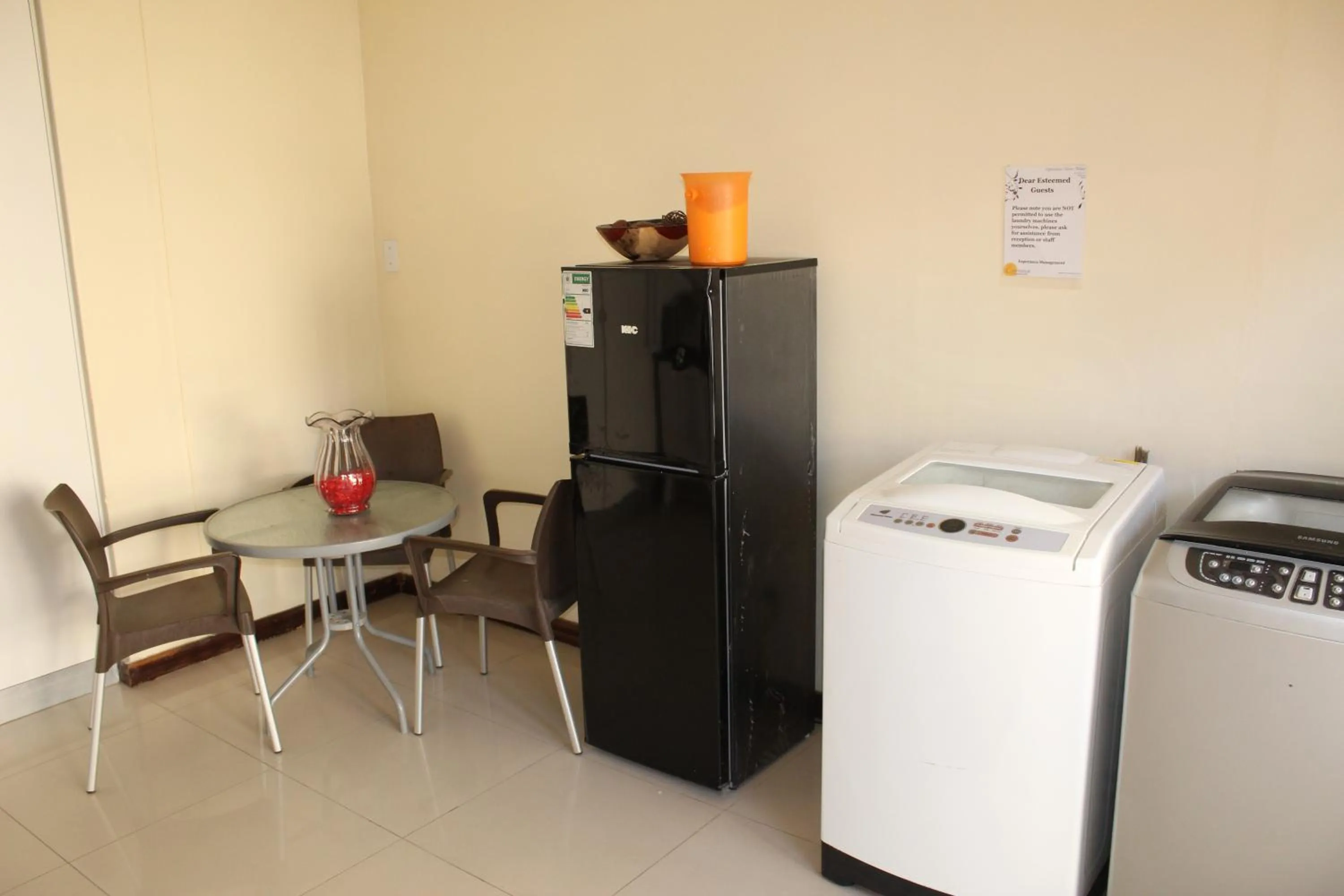 kitchen in Esperanca Guesthouse