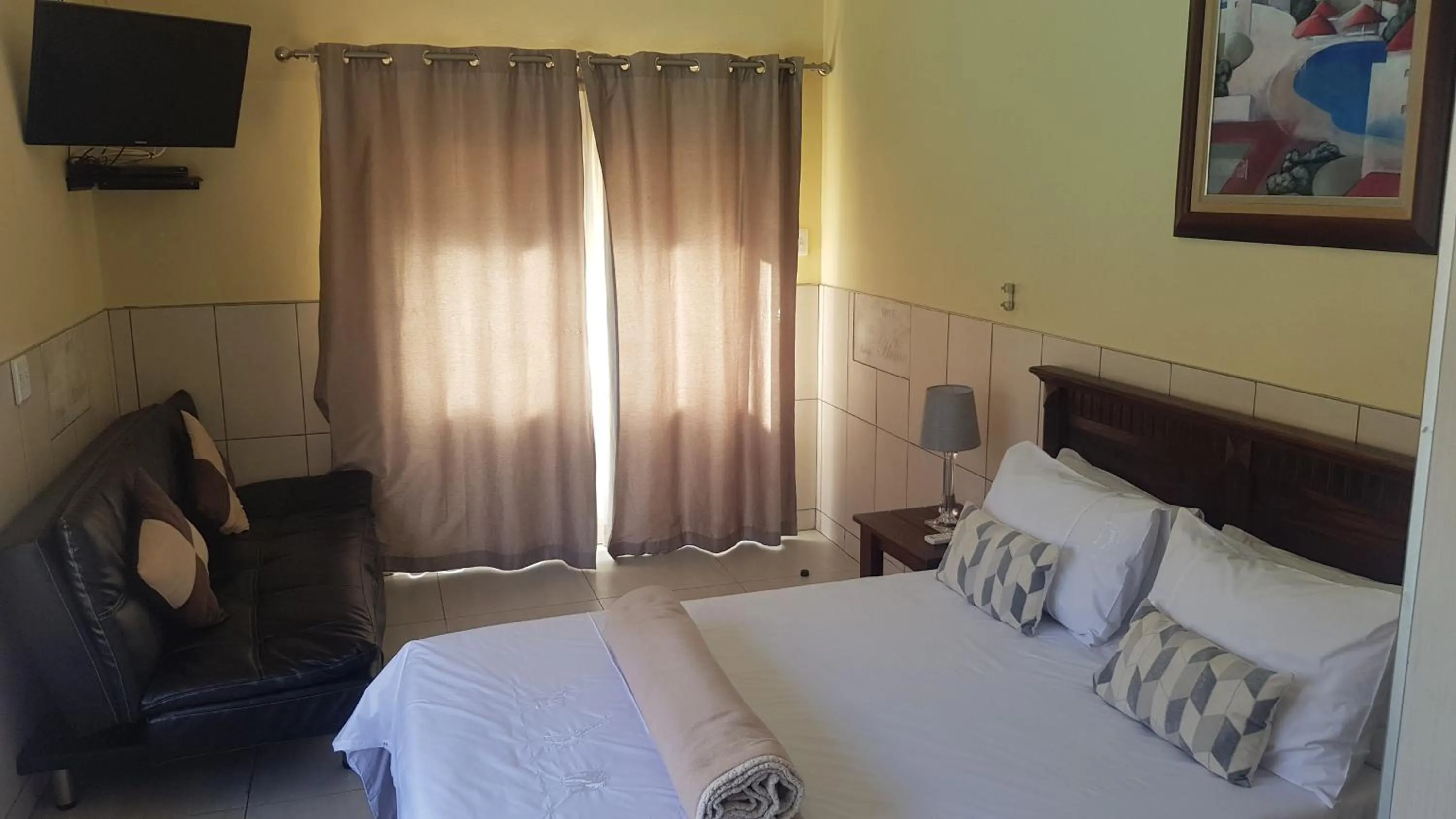 Bed in Esperanca Guesthouse