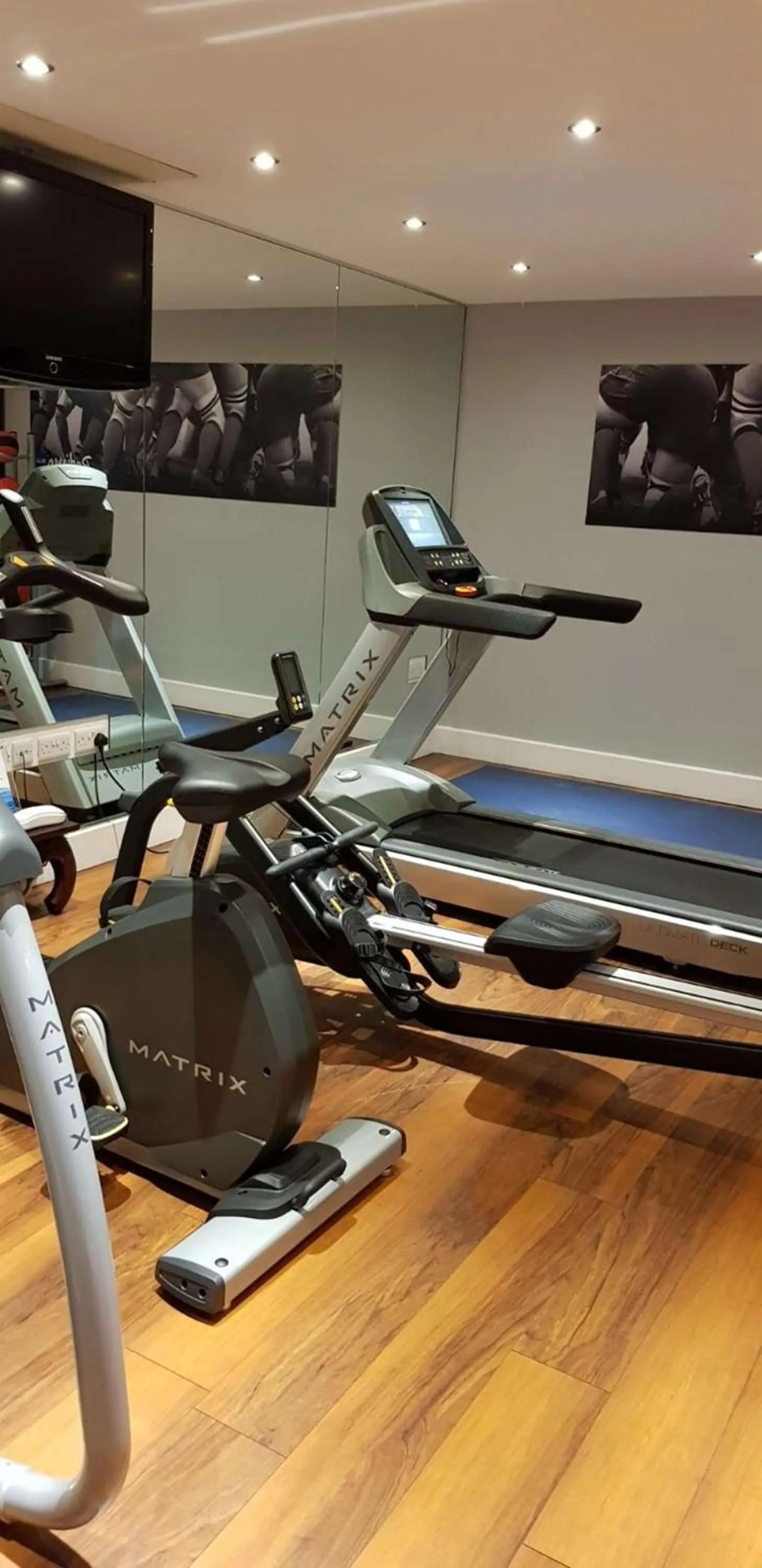 Fitness centre/facilities in Radisson Blu Hotel, Cardiff
