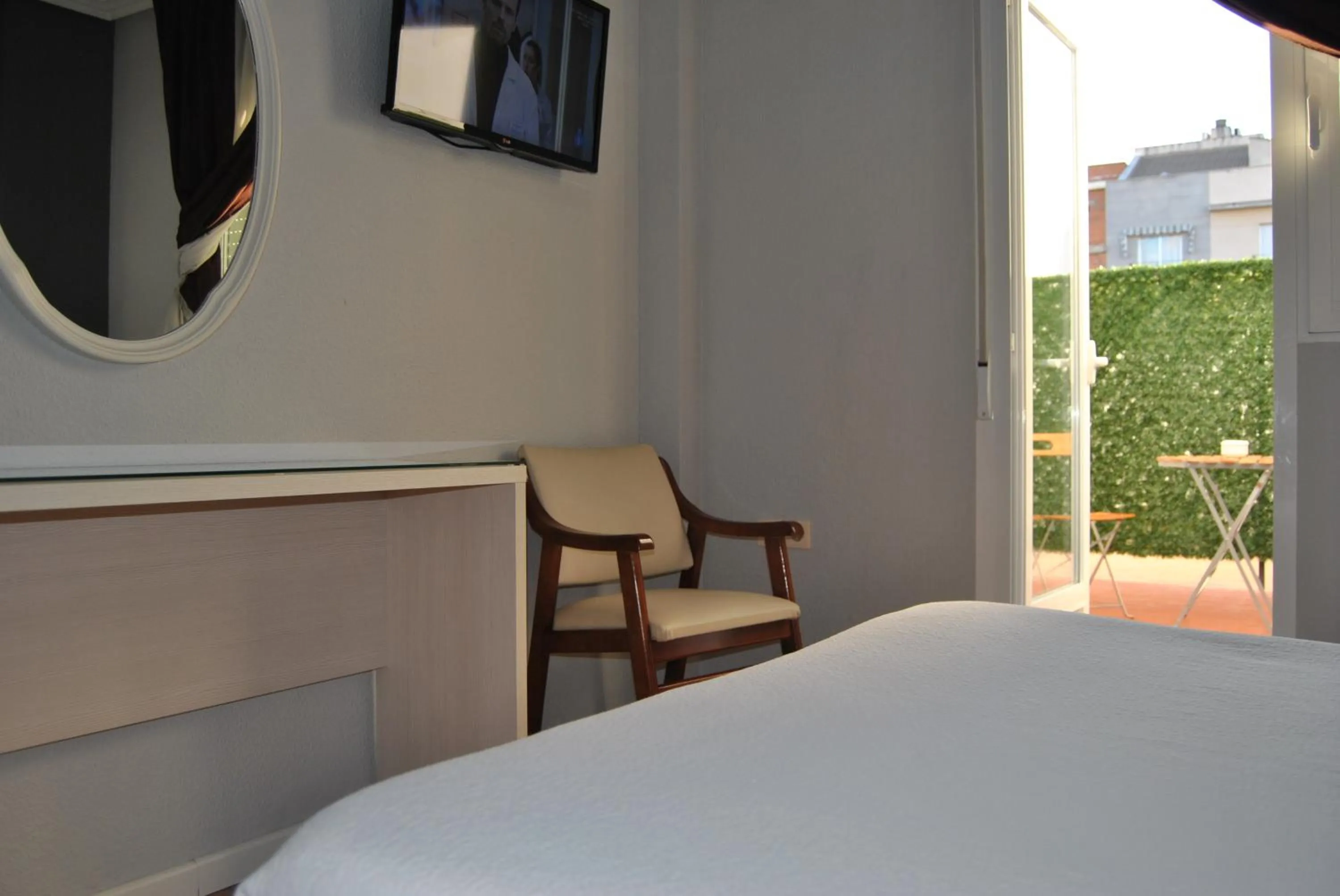 Photo of the whole room, Bed in Hotel Los Angeles