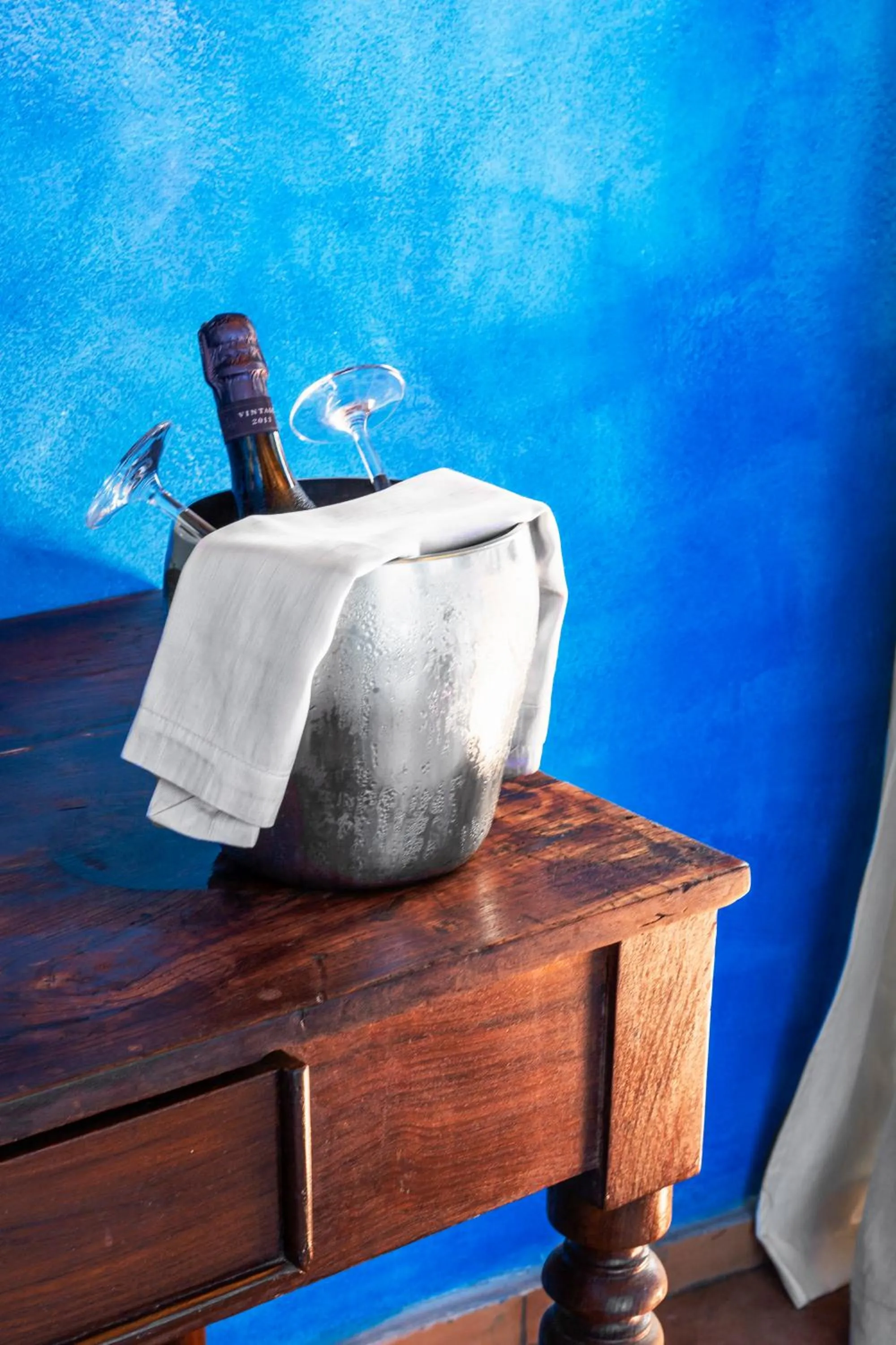 room service in Aeneas' Landing Resort