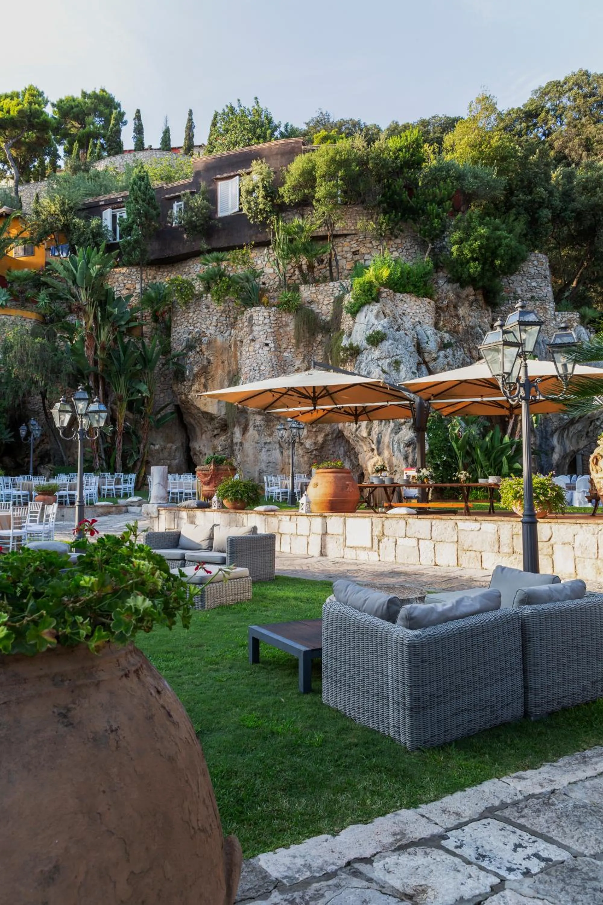 Property building in Aeneas' Landing Resort