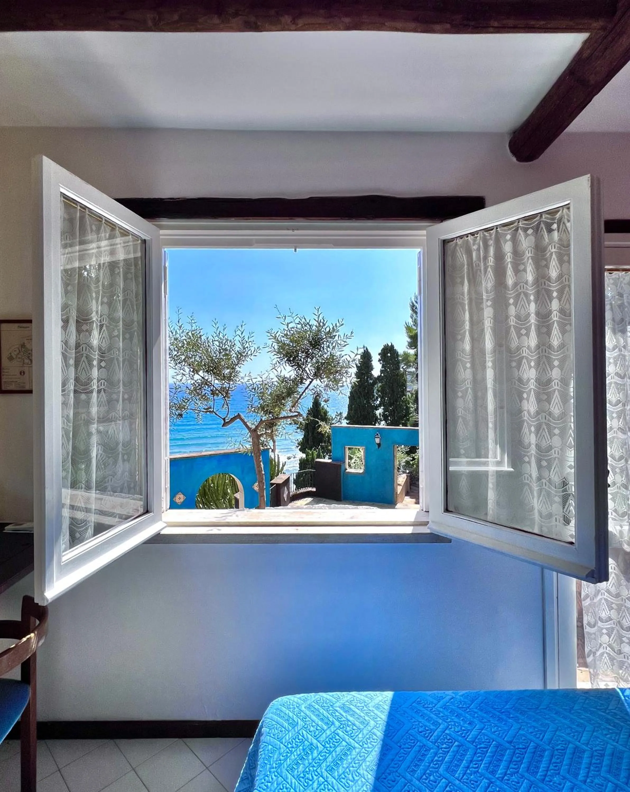 Bed in Aeneas' Landing Resort