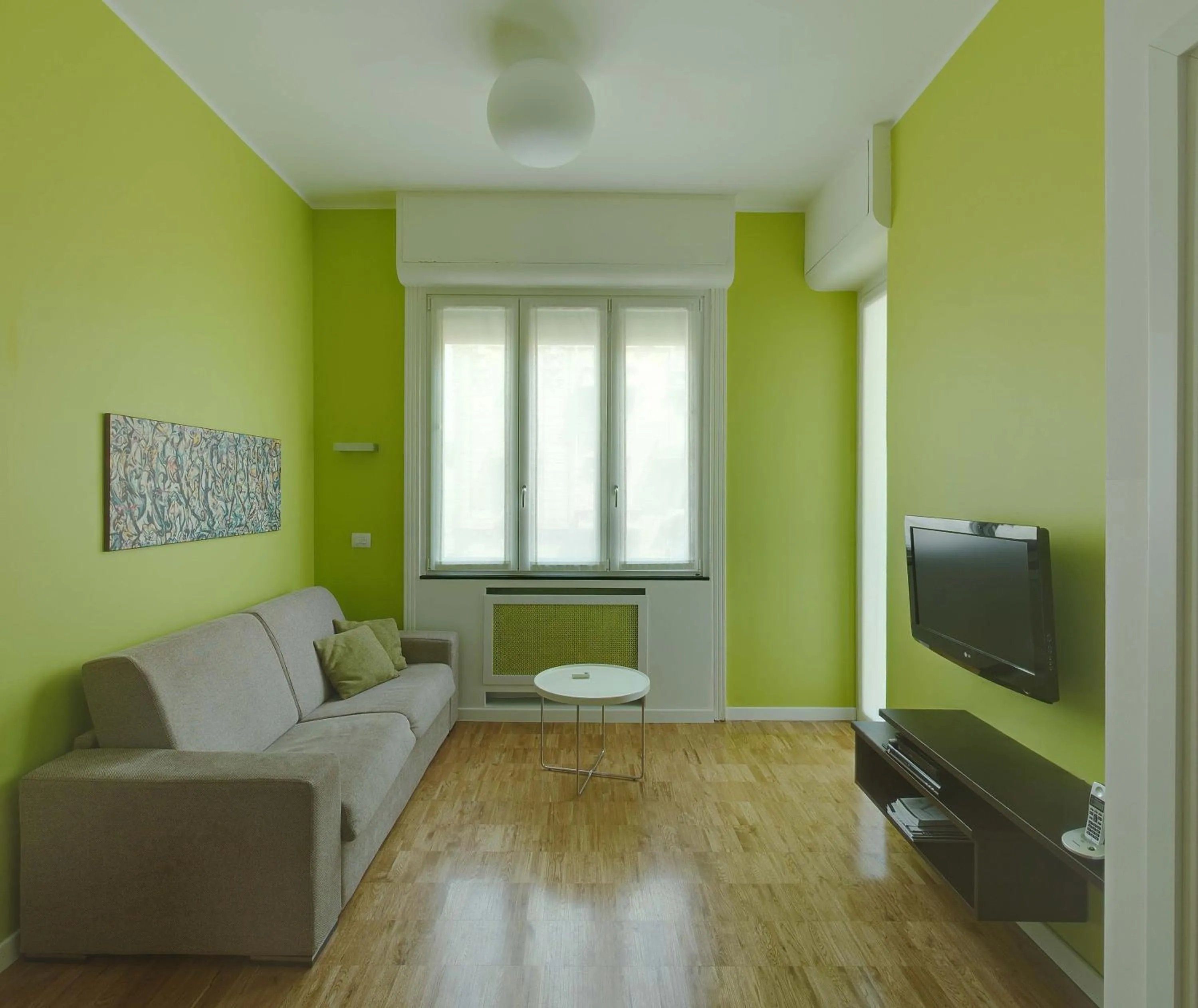 TV and multimedia in Milan Apartment Rental