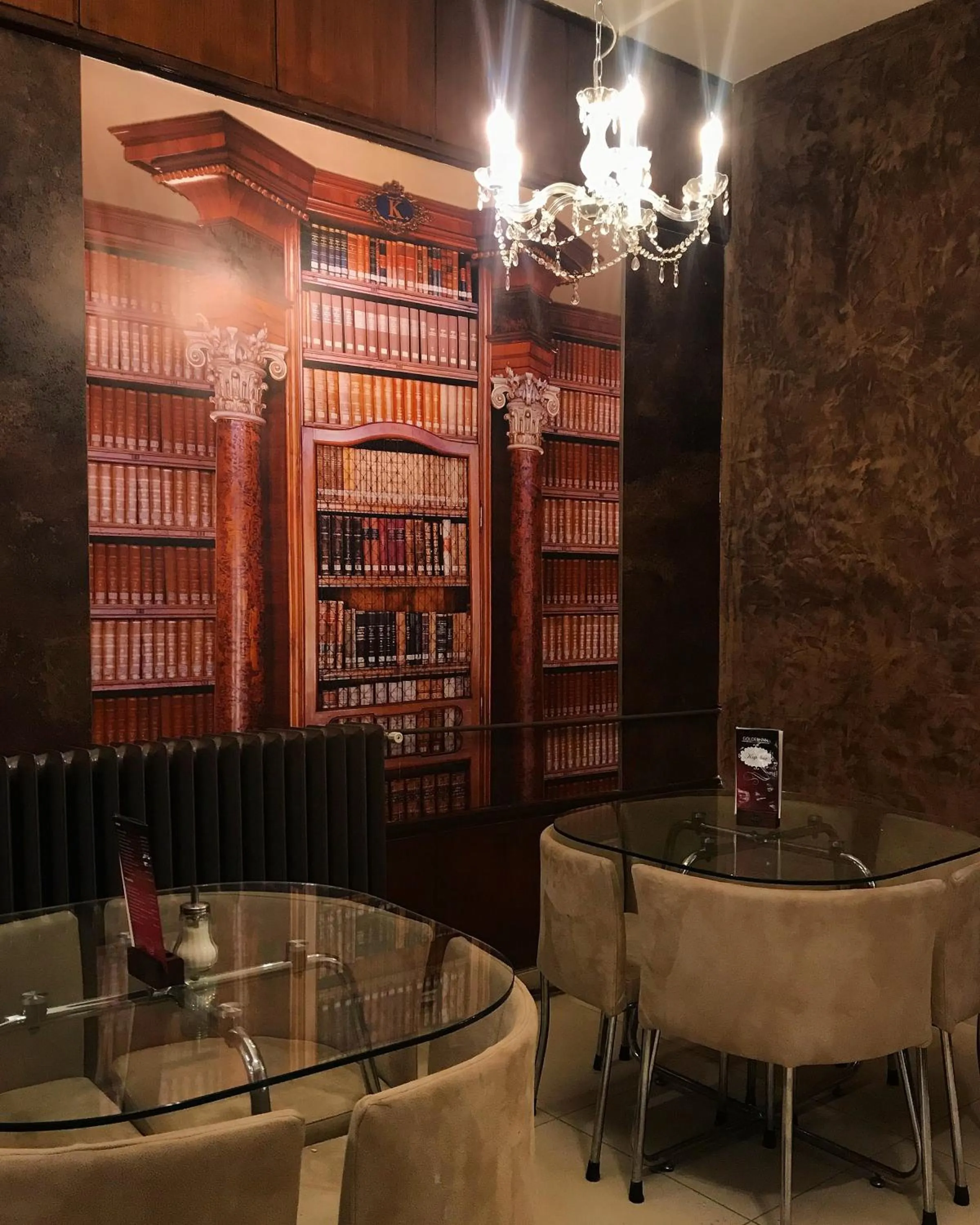 Lobby or reception in Golden Inn Hotel