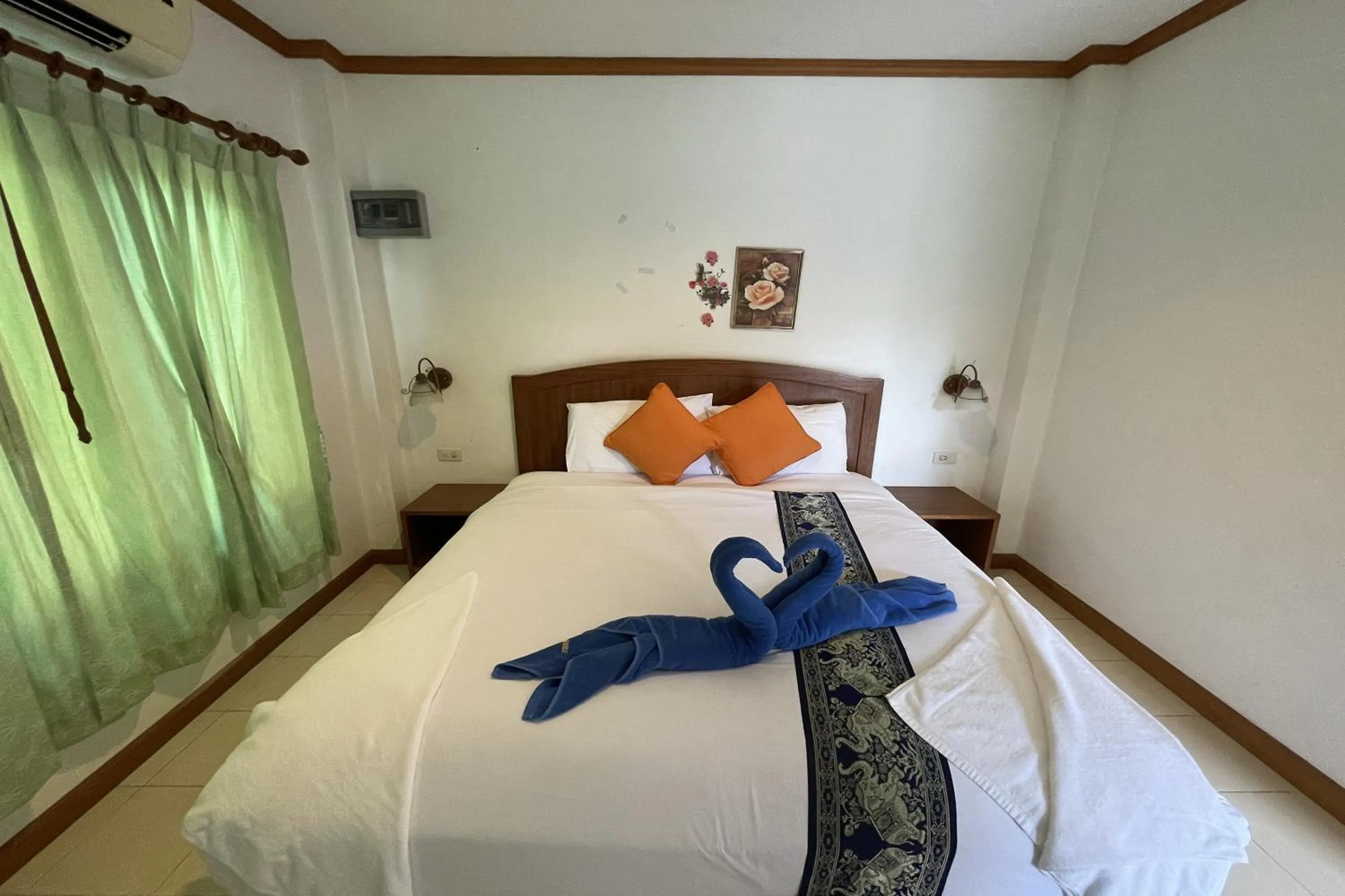 Bed in Sea Breeze Bungalow
