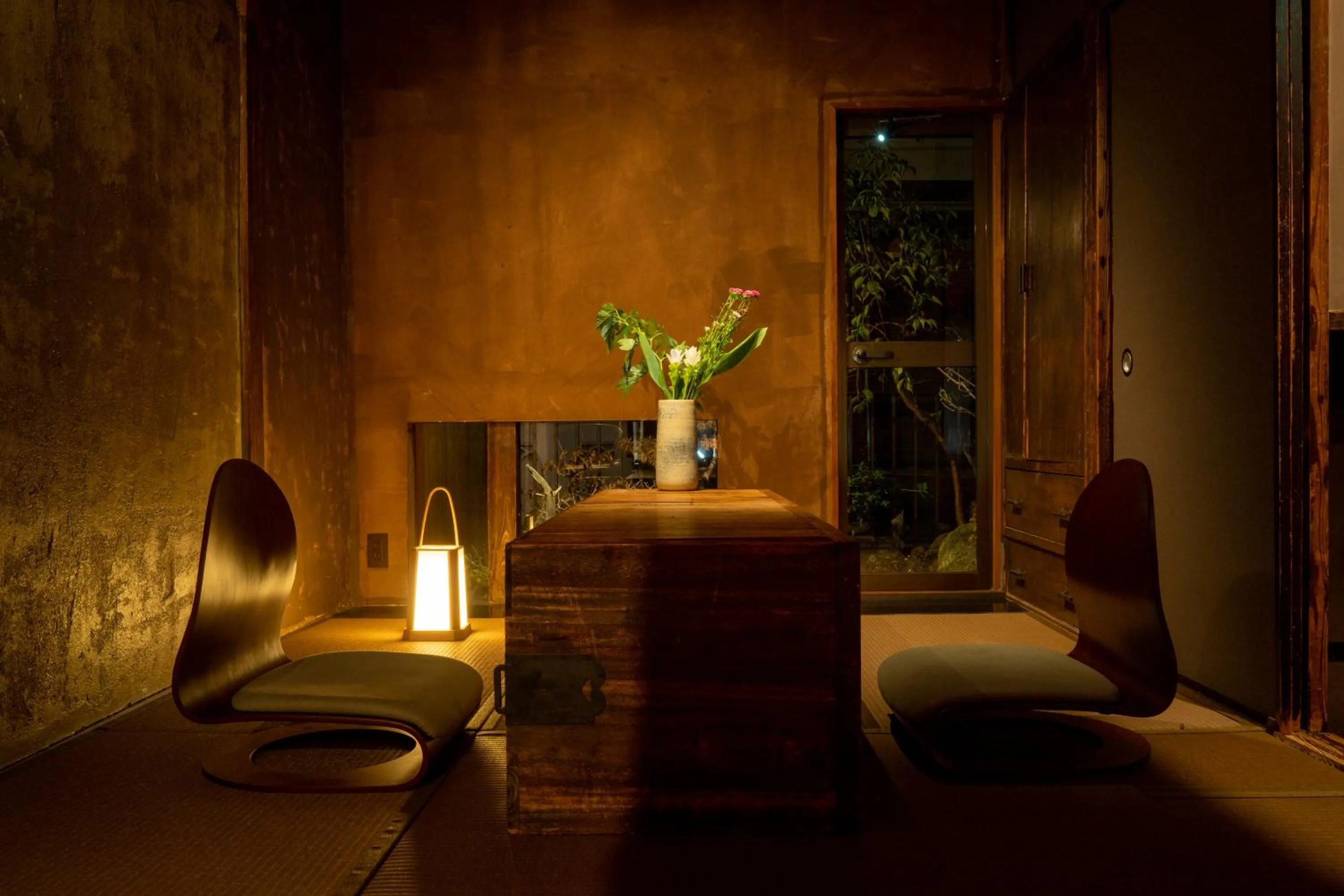 Restaurant/places to eat in cyashitsu ryokan asakusa