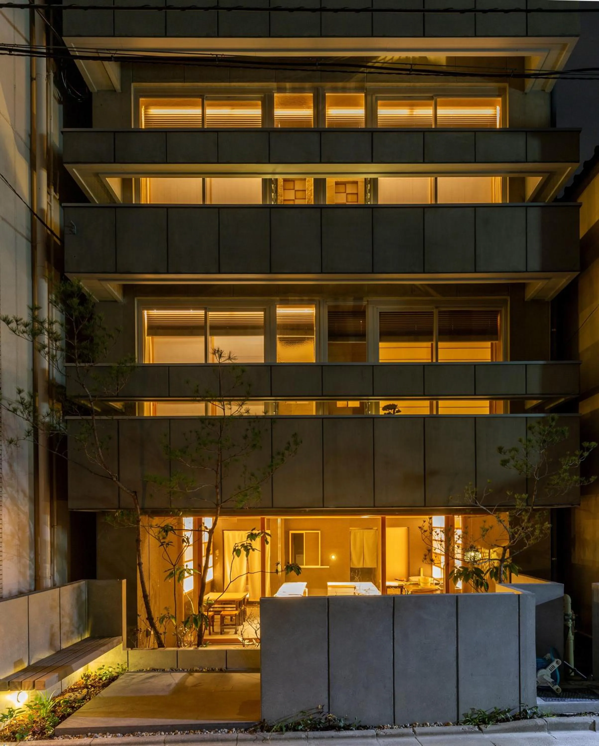 Property building in cyashitsu ryokan asakusa