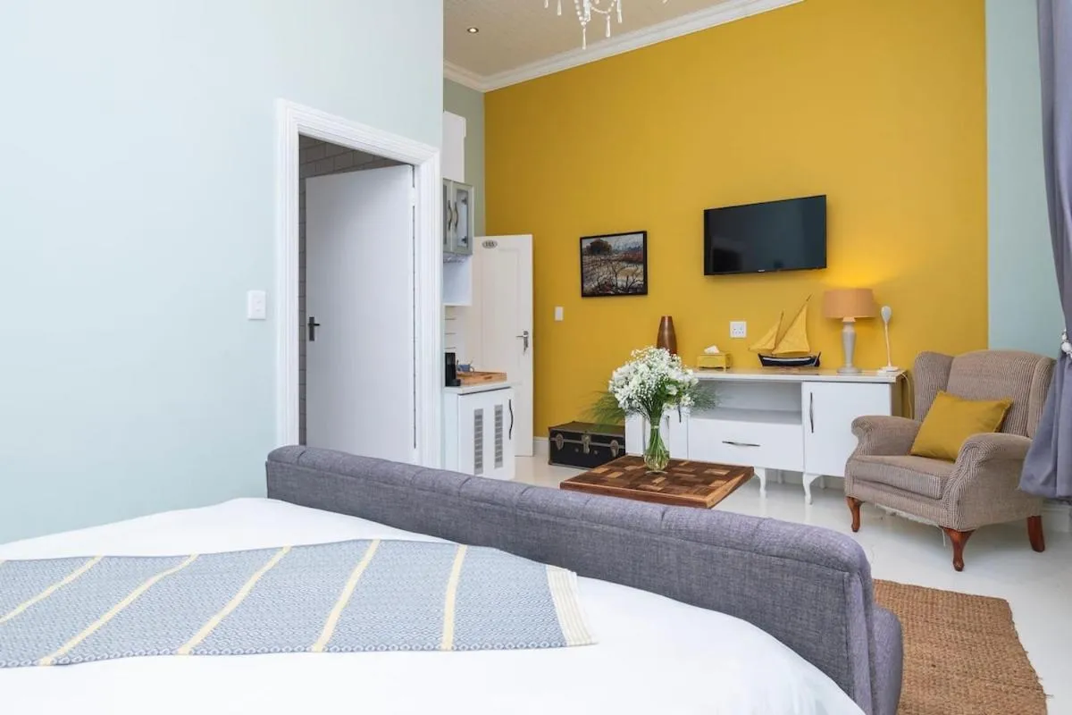 Bed in The Willets Boutique Hotel