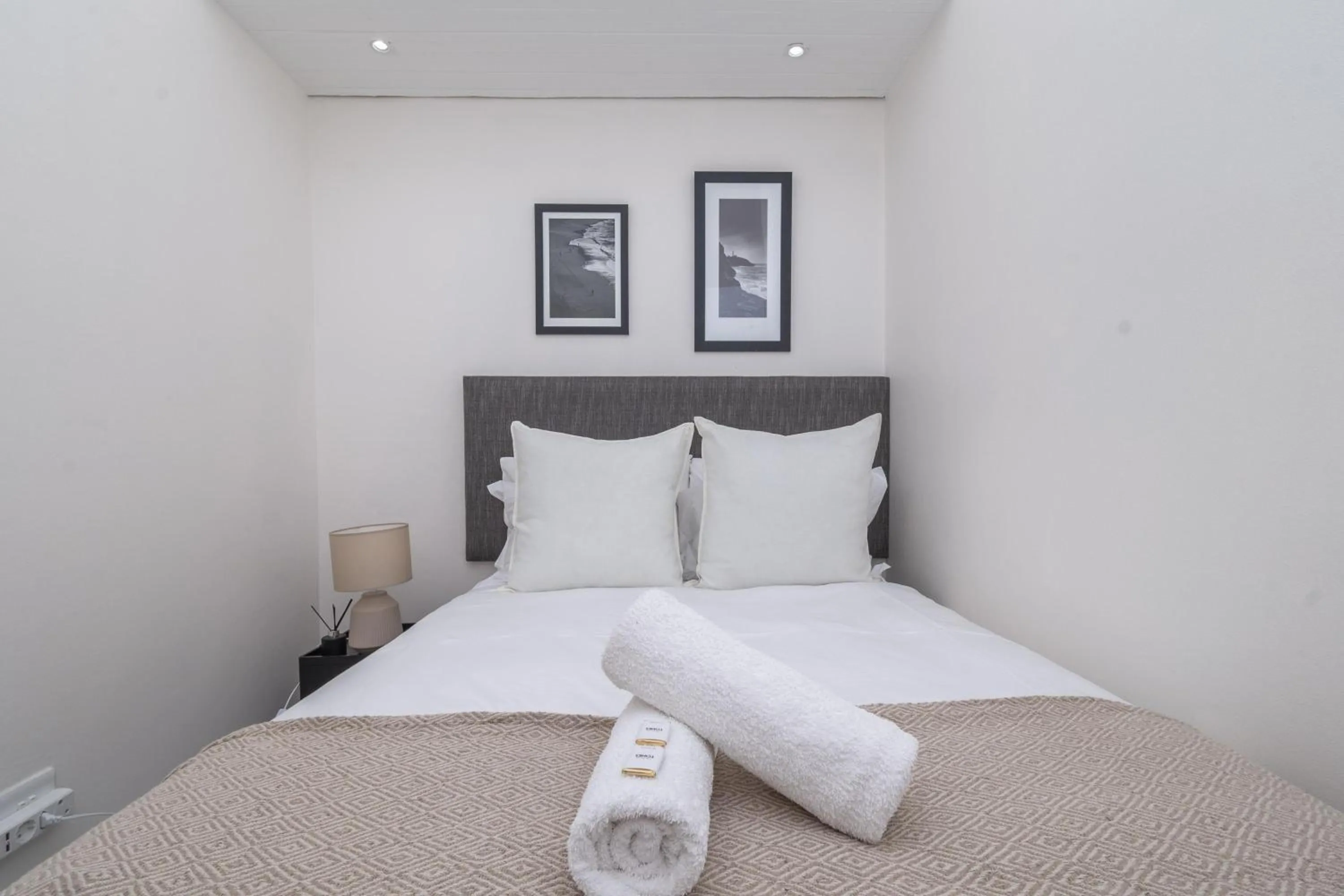 Bed in The Willets Boutique Hotel