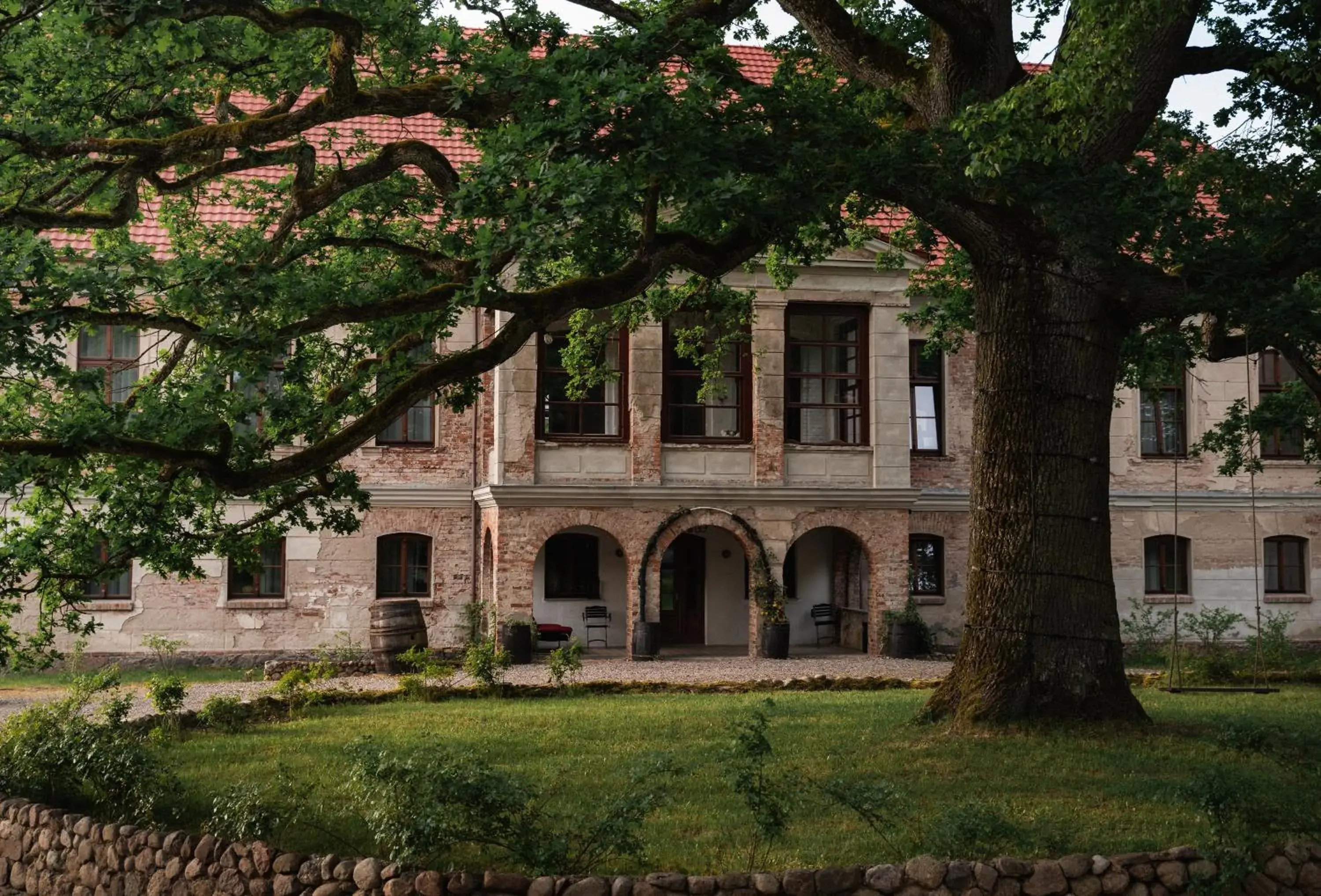 Folwark Wielka Wieś - Pałac pod Dębem Folwark Wielka Wieś - Pałac pod Dębem