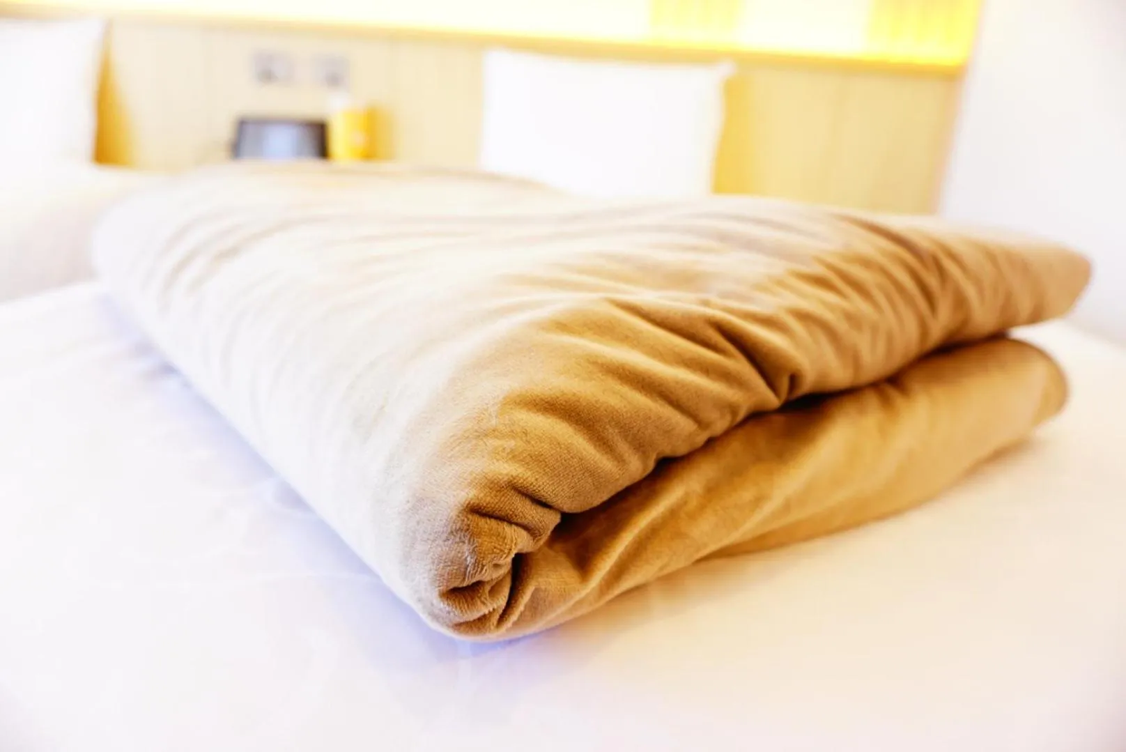 Winter, Bed in Henn na Hotel Kyoto Hachijoguchi