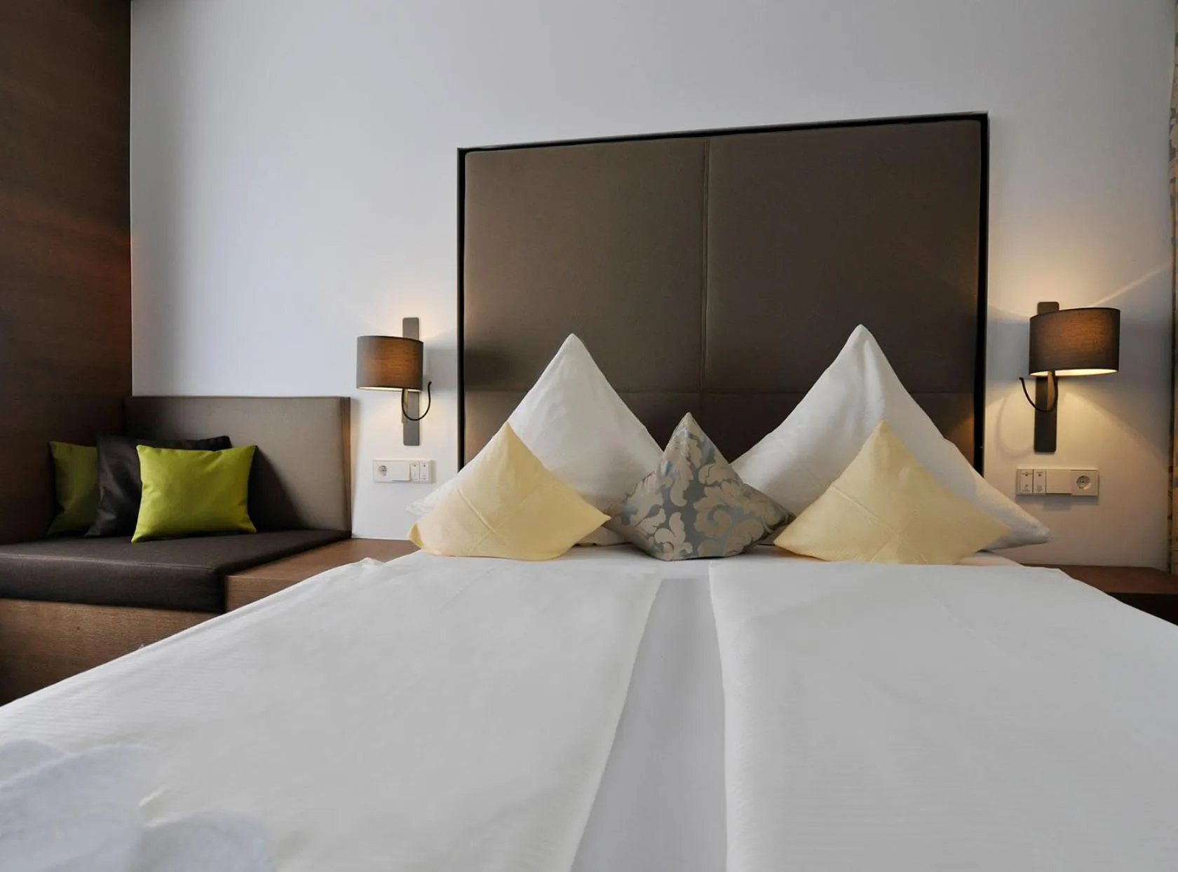 Photo of the whole room, Bed in Hotel Heinzler am See