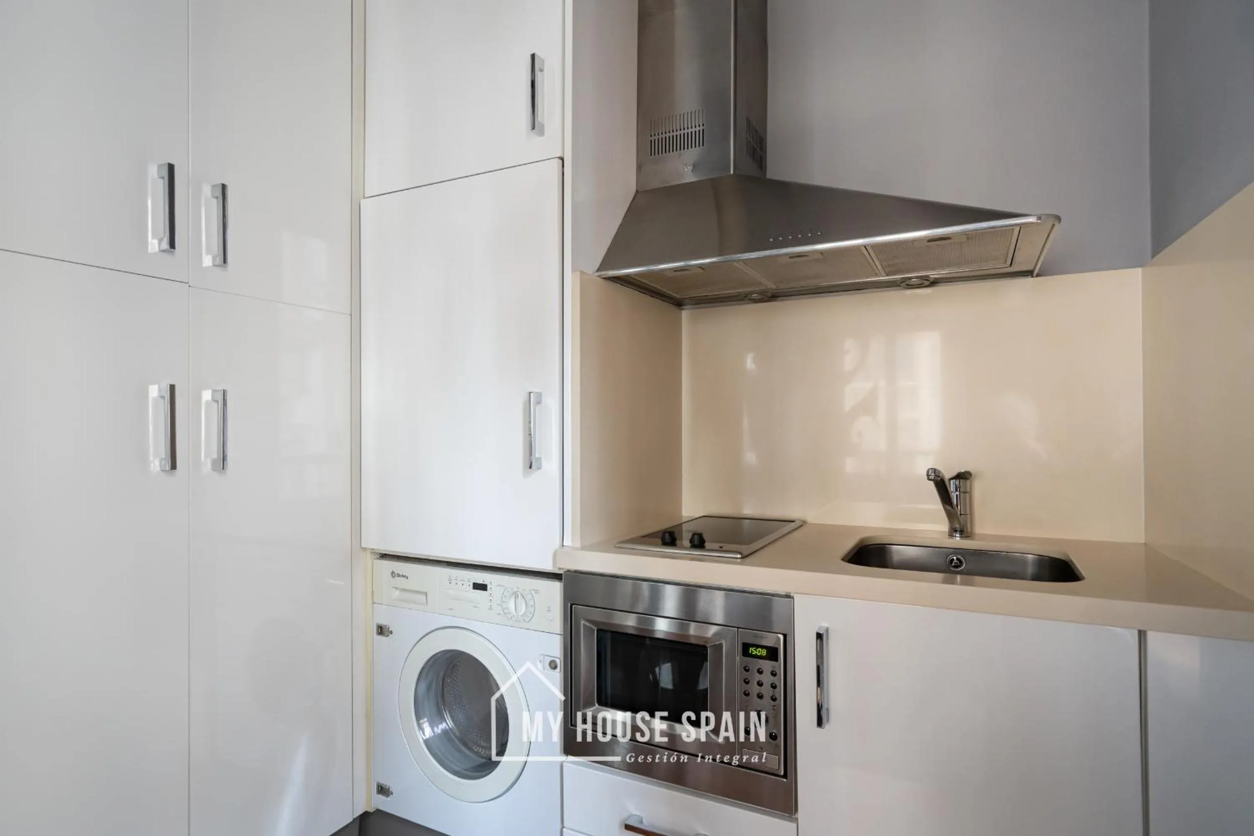 MyHouseSpain - Apartamentos Moros 41
