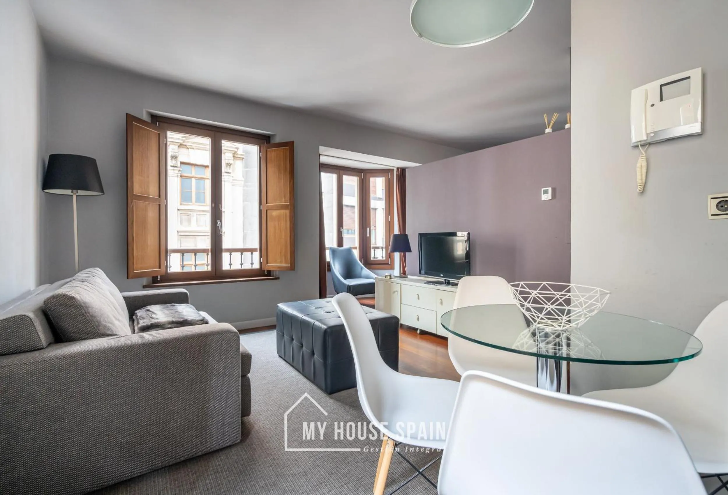 Living room in MyHouseSpain - Apartamentos Moros 41