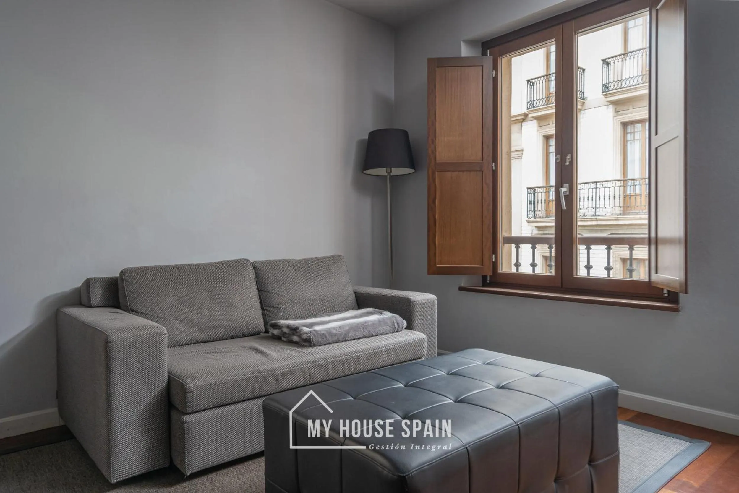 MyHouseSpain - Apartamentos Moros 41