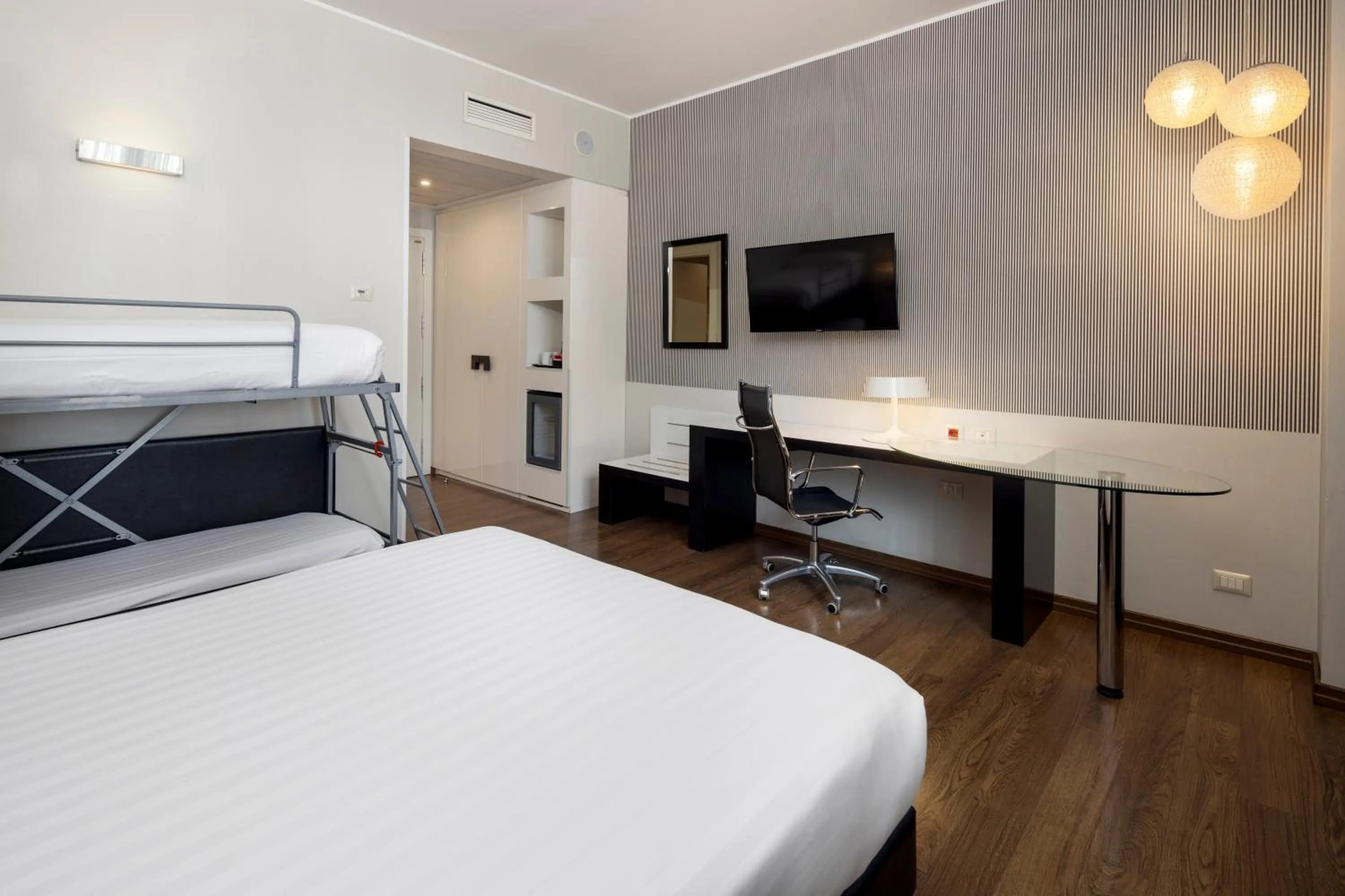 Bedroom, Bed in Holiday Inn Genoa City by IHG